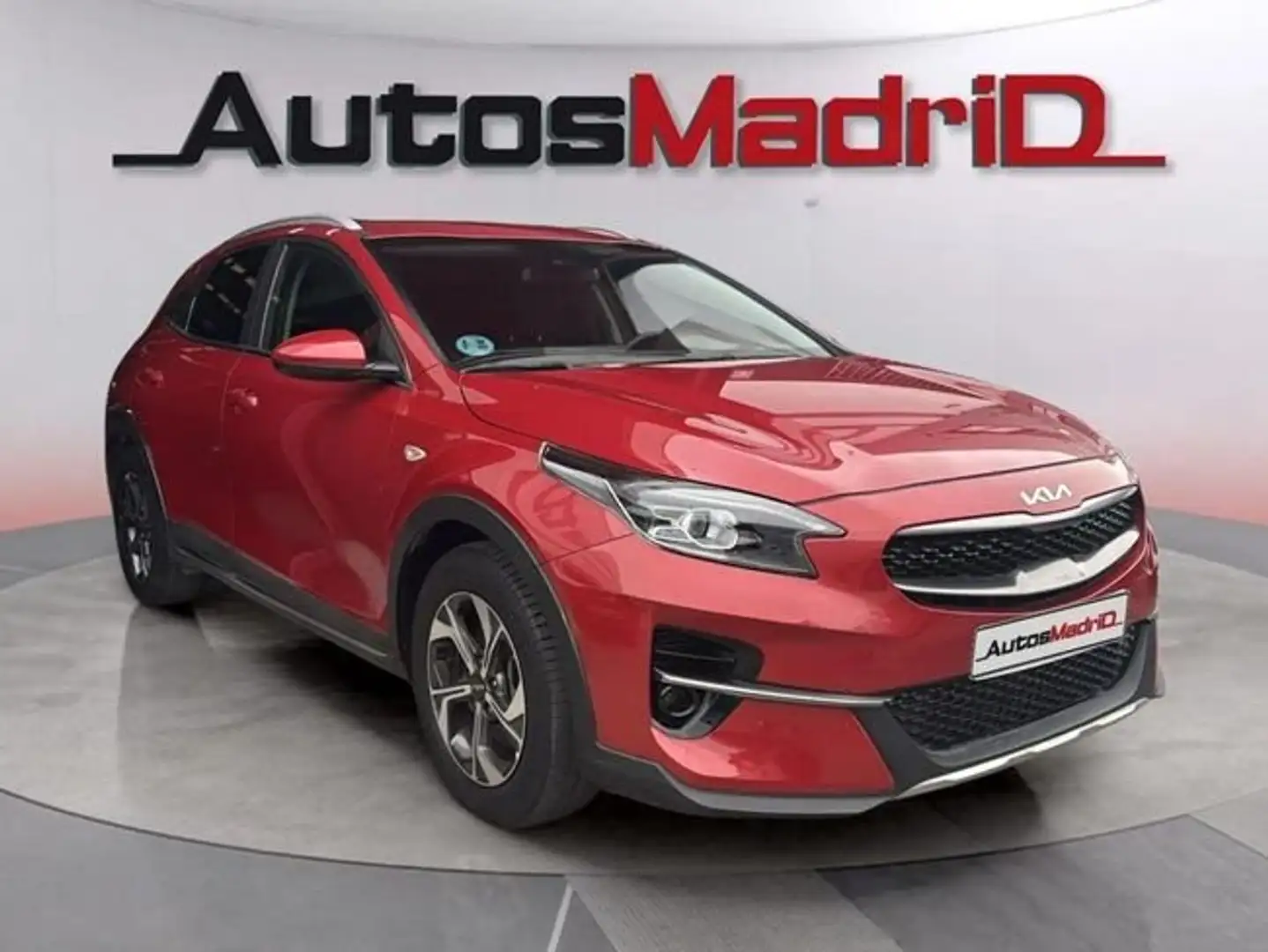 Kia XCeed 1.0 T-GDi Drive Rojo - 1