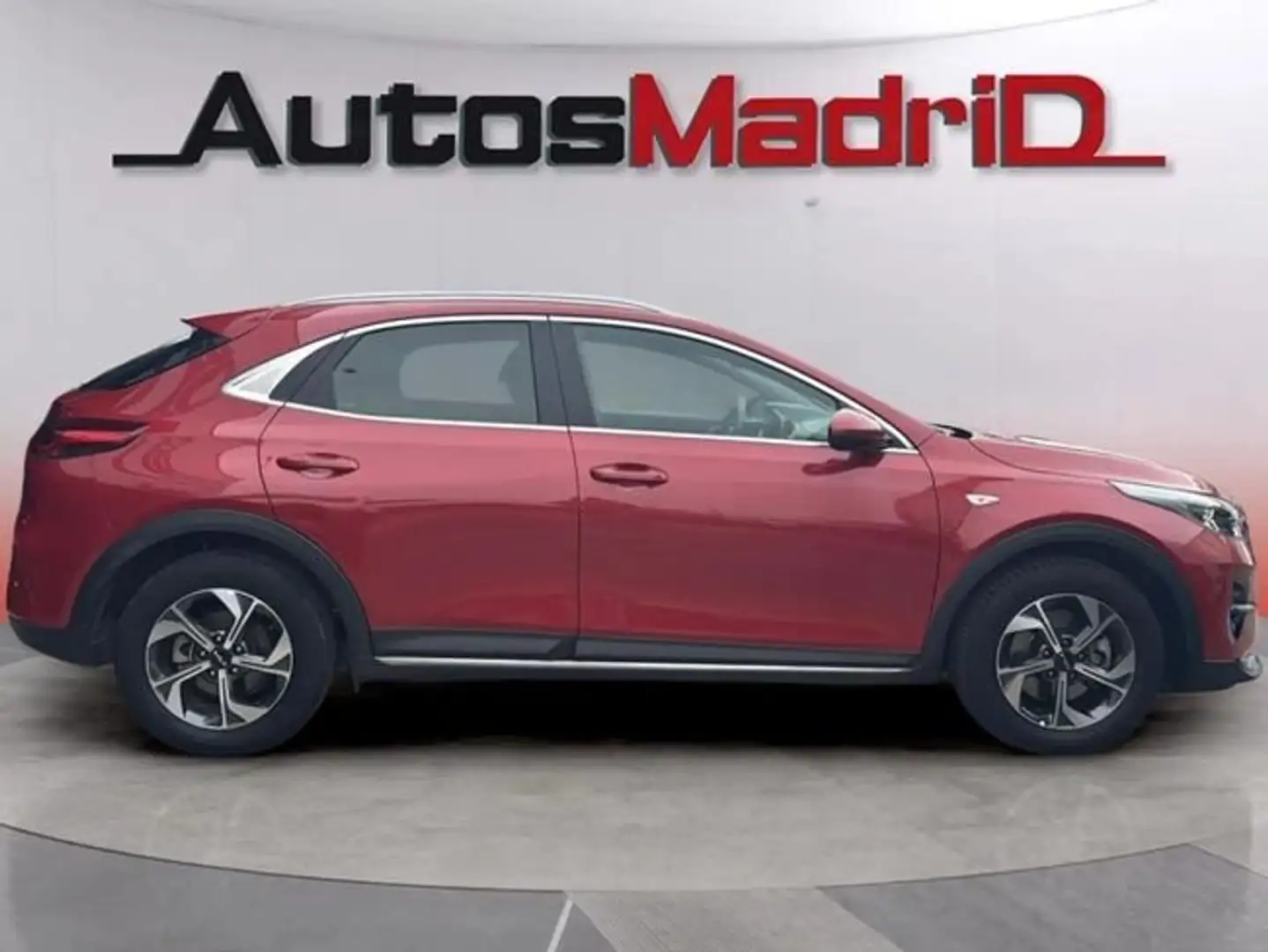 Kia XCeed 1.0 T-GDi Drive Rojo - 2