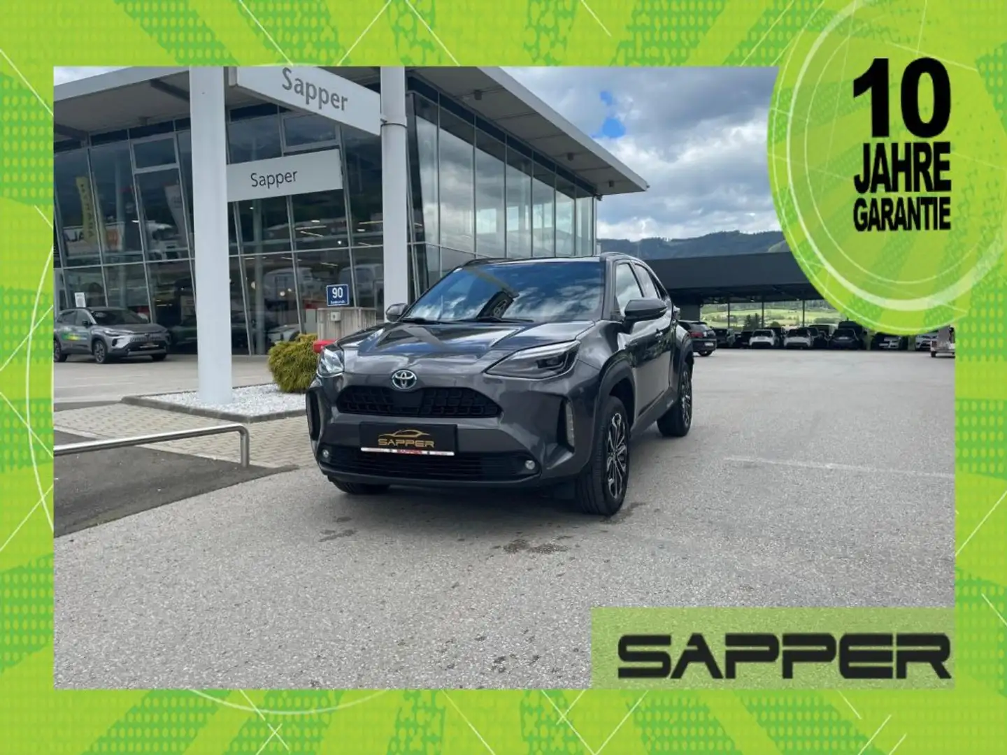 Toyota Yaris Cross 1,5 VVT-i Hybrid Active Drive Aut. Grau - 1
