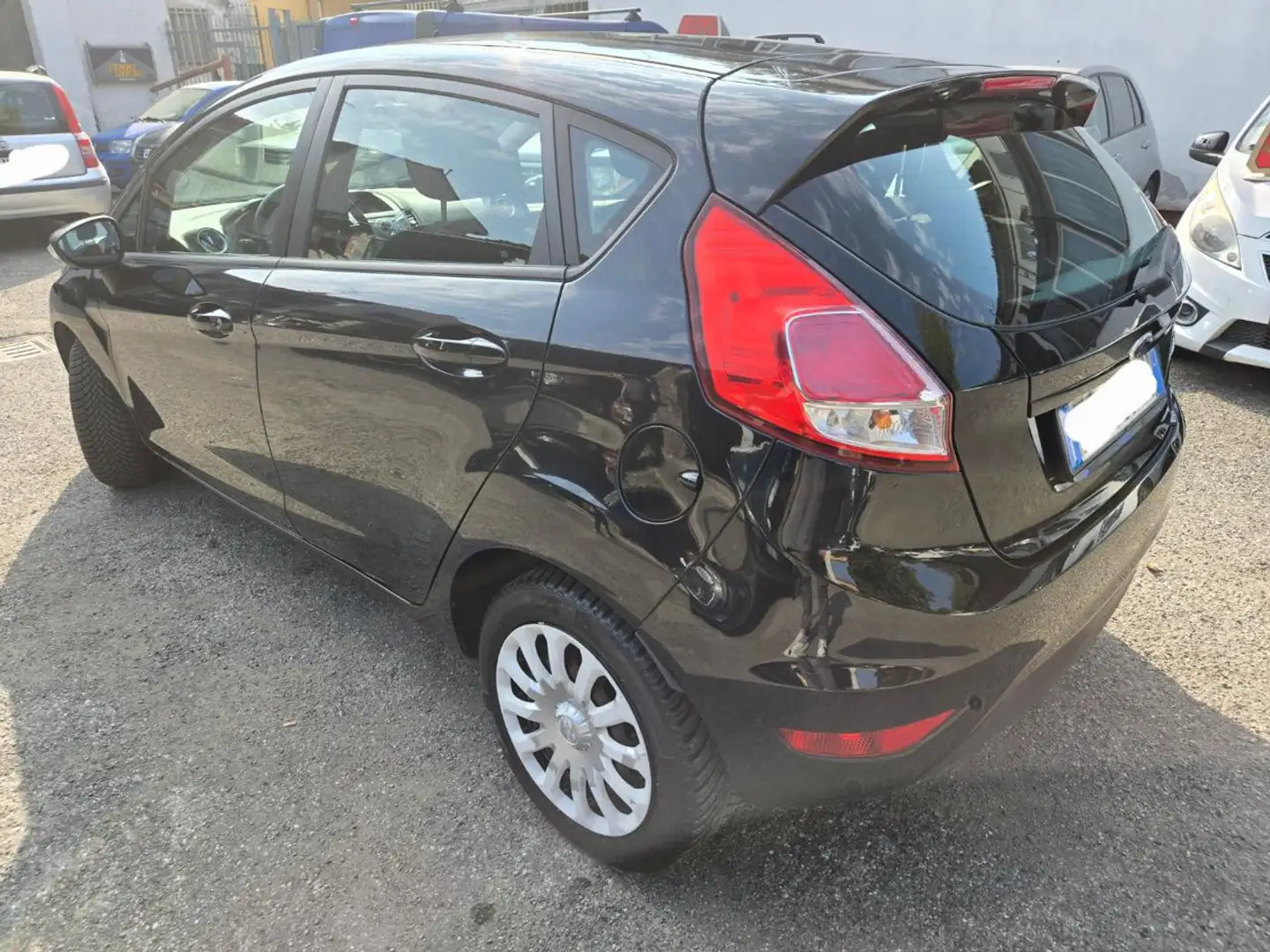 Ford Fiesta 1.4 5 porte Bz.- GPL Nero - 2