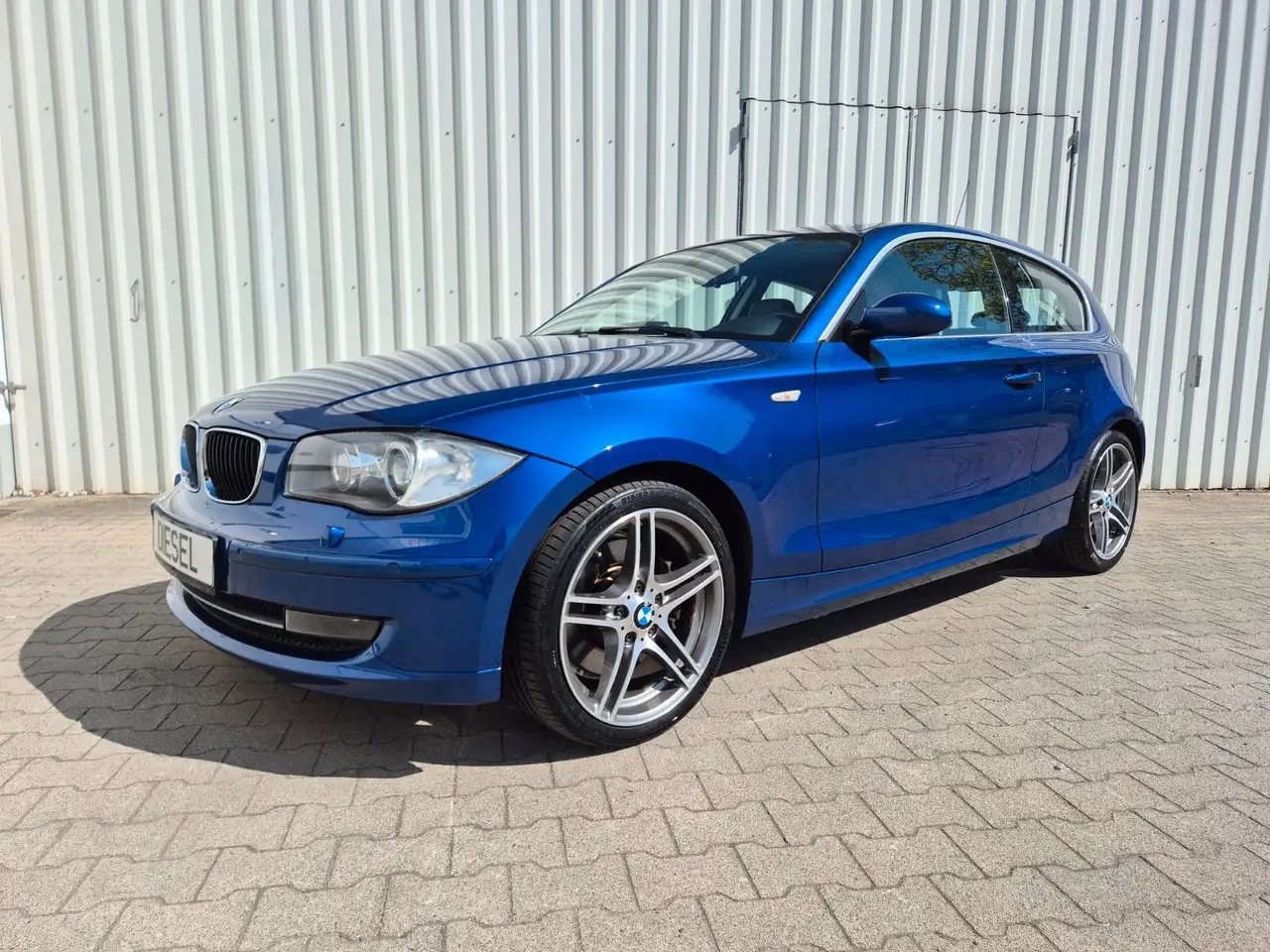 BMW 123