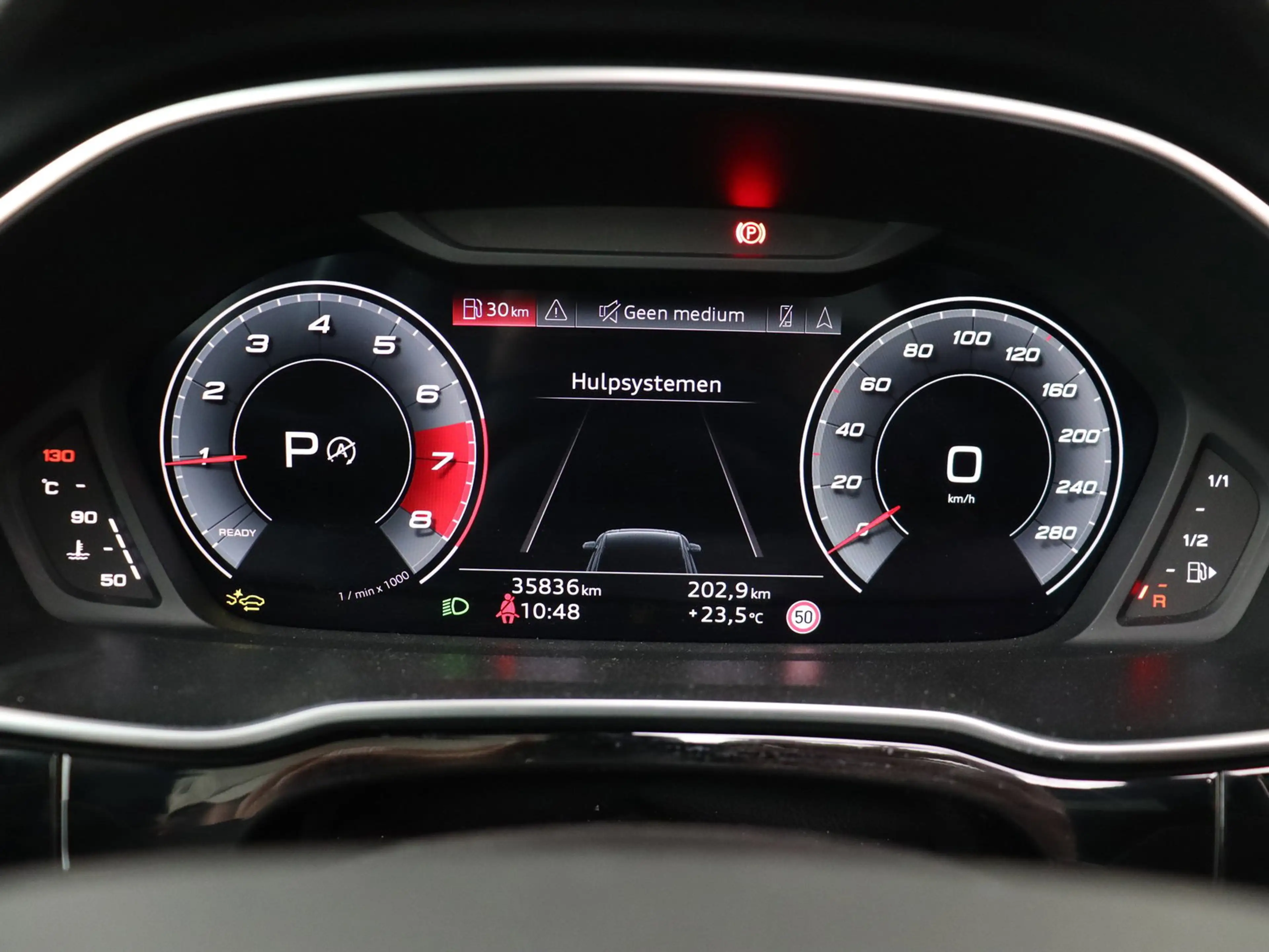 Audi Q3 S-Line 35 TFSI 150 PK S-tronic - Panoramisch open dak - Cruise control - Camera - Apple Carplay — photo 13