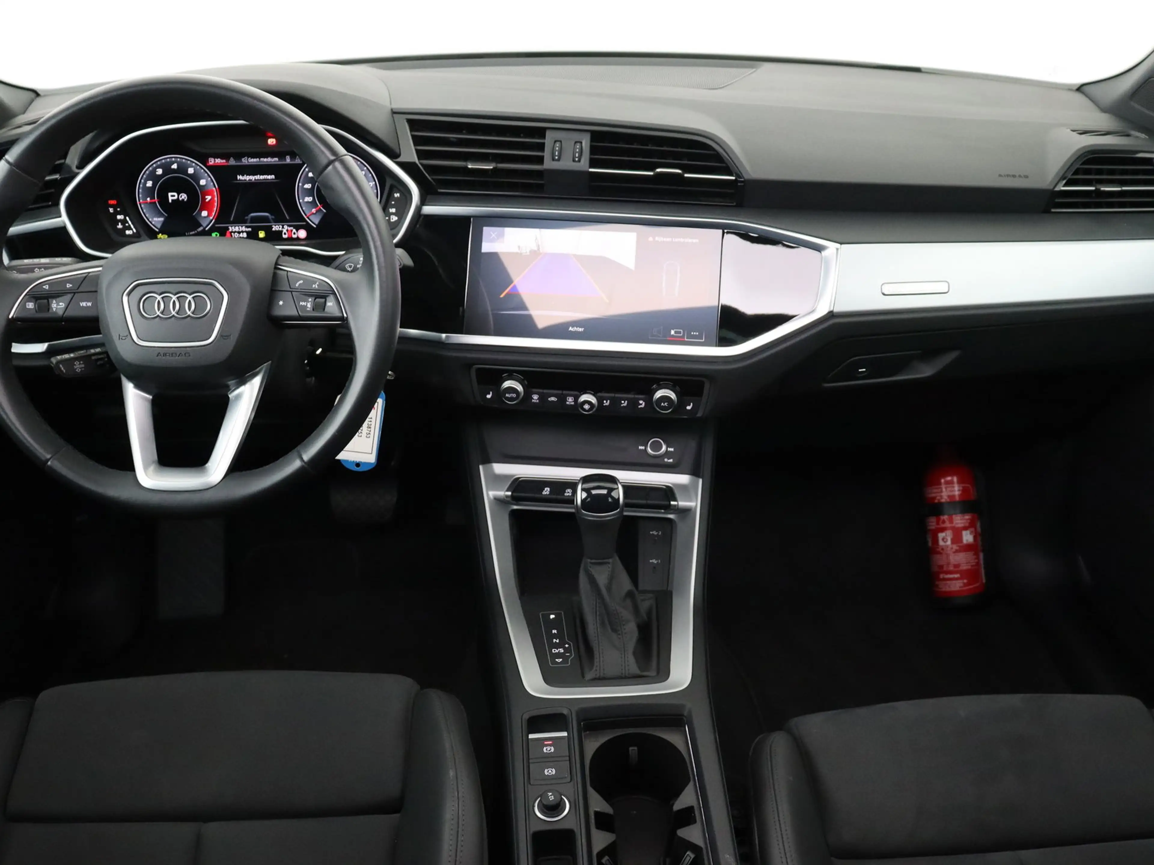 Audi Q3 S-Line 35 TFSI 150 PK S-tronic - Panoramisch open dak - Cruise control - Camera - Apple Carplay — photo 5