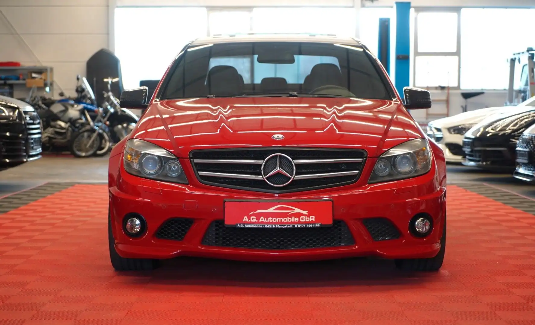 Mercedes-Benz C 63 AMG *Performance Package*Unfallfrei*Carbon* Красный - 2