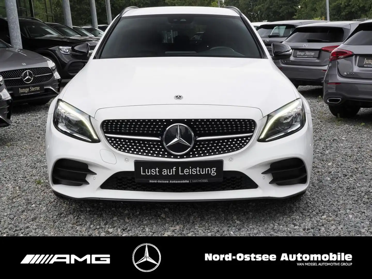 Mercedes-Benz C 200 d T AMG NIGHT MULTIBEAM KAMERA SHZ Blanc - 2