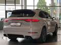 Porsche Cayenne Turbo SE SportDesign Sbel Carbon ACC AHK Grijs - thumbnail 3