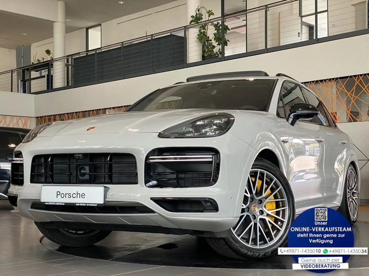 Porsche Cayenne Turbo SE SportDesign Sbel Carbon ACC AHK Grijs - 1