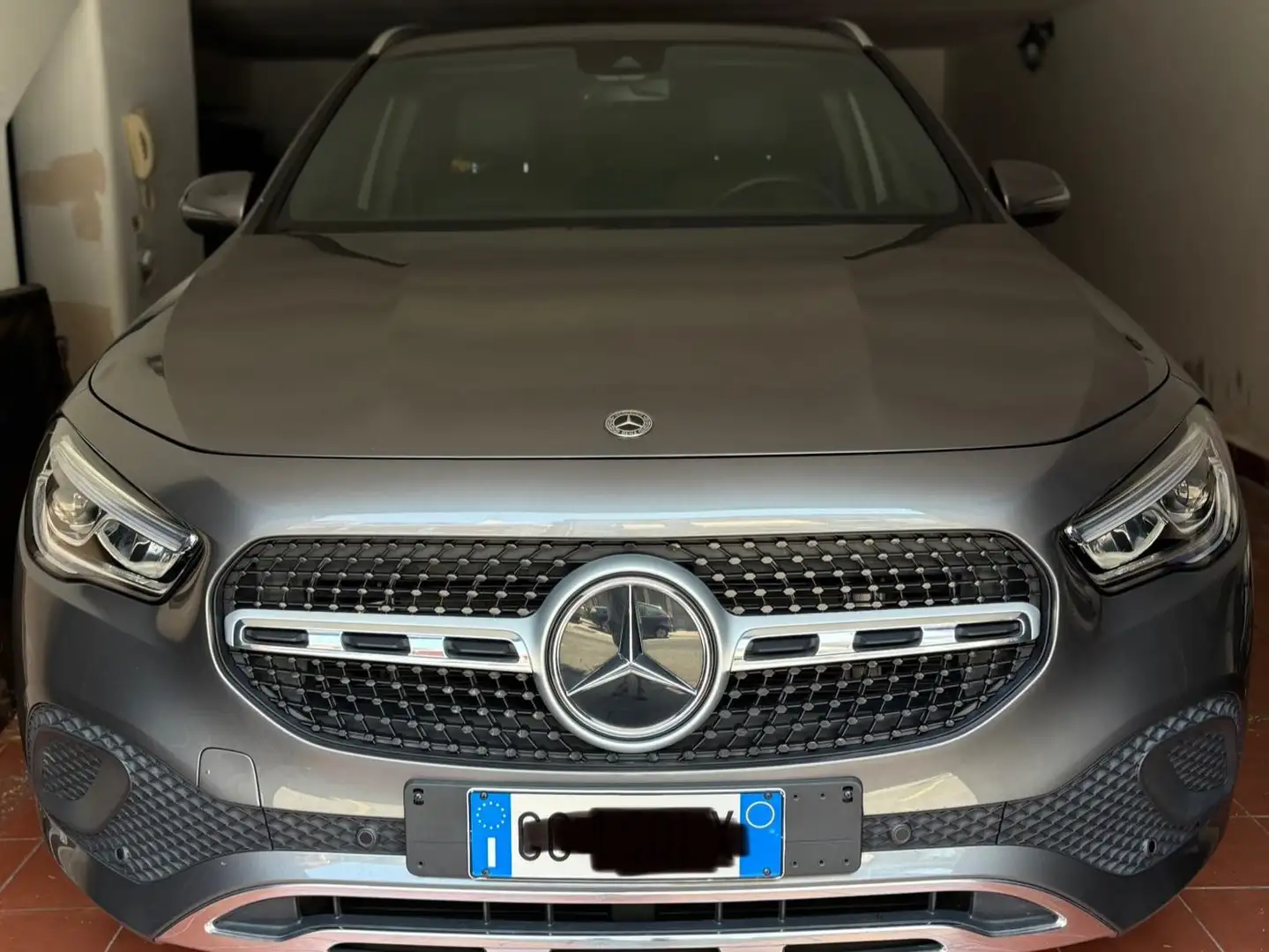 Mercedes-Benz 180 Szary - 1