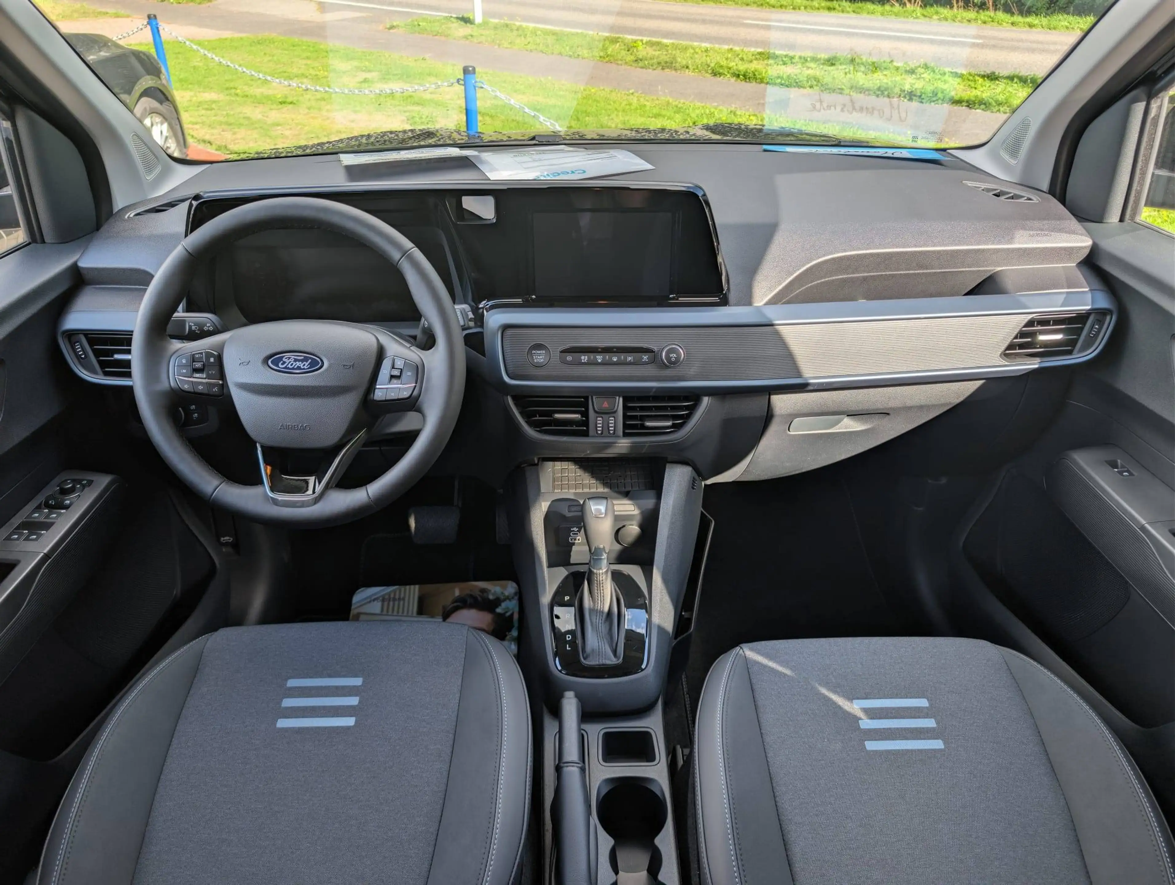 Ford Tourneo Courier Active Automatik Garantie — photo 2
