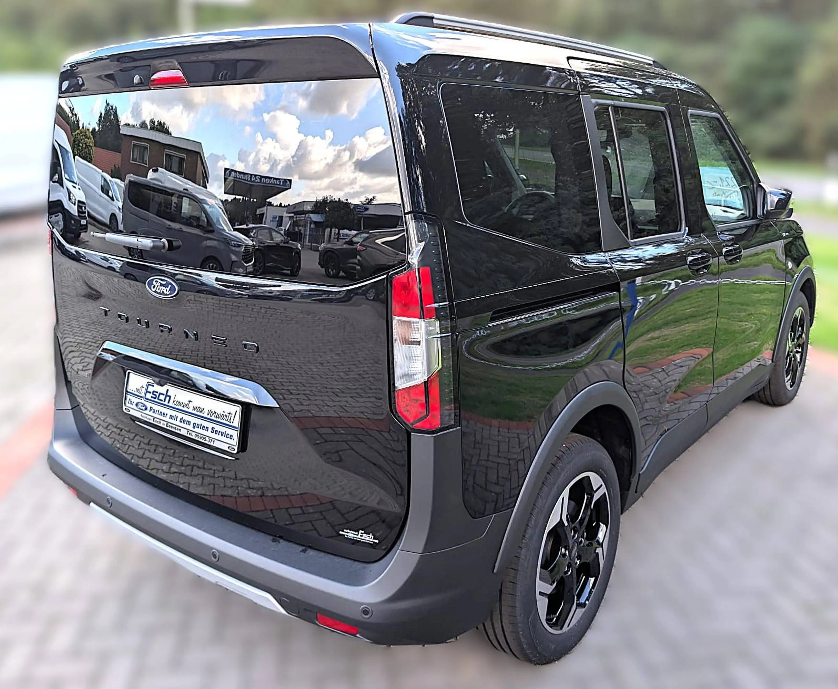 Ford Tourneo Courier Active Automatik Garantie — photo 4