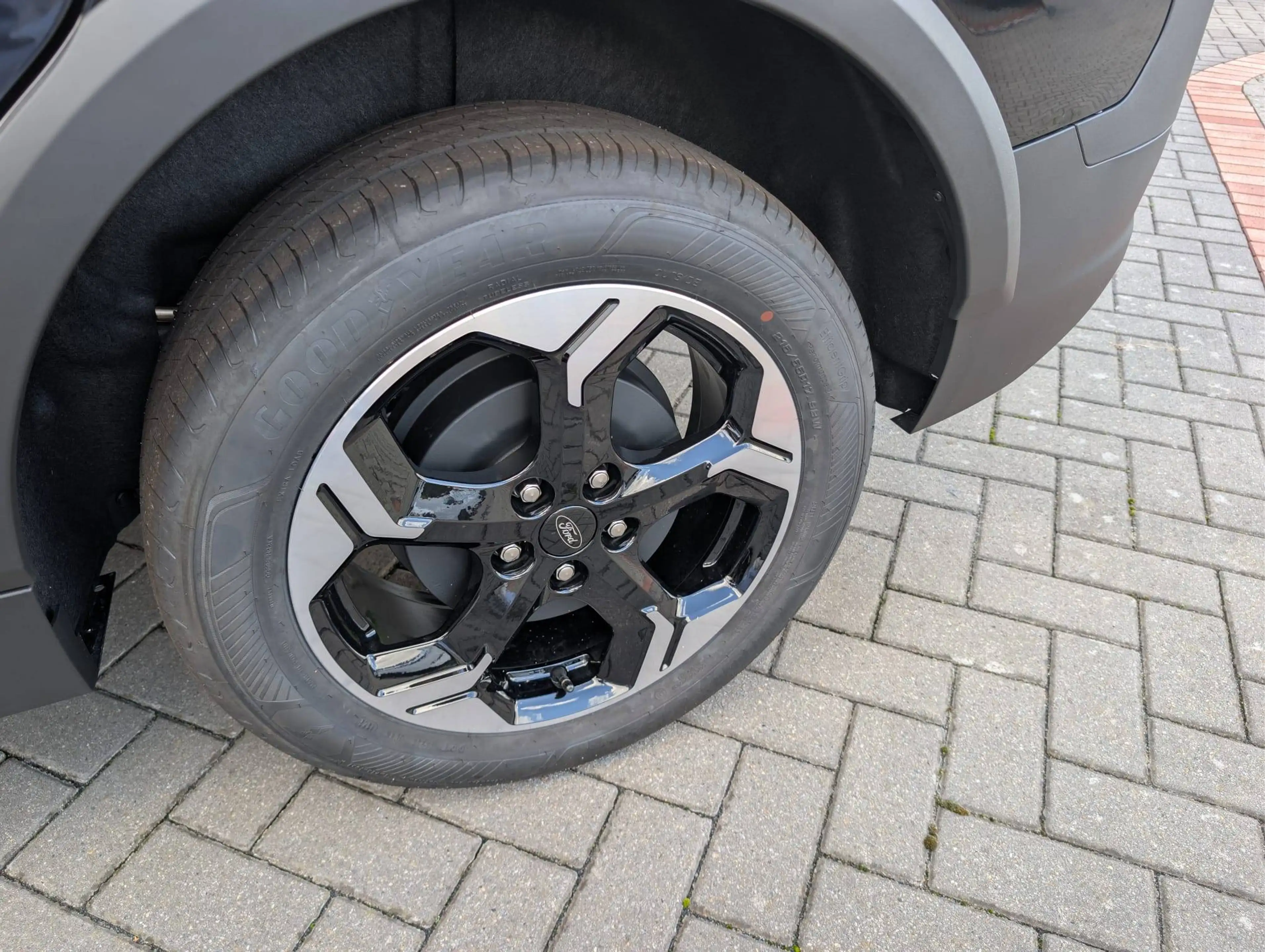 Ford Tourneo Courier Active Automatik Garantie — photo 10
