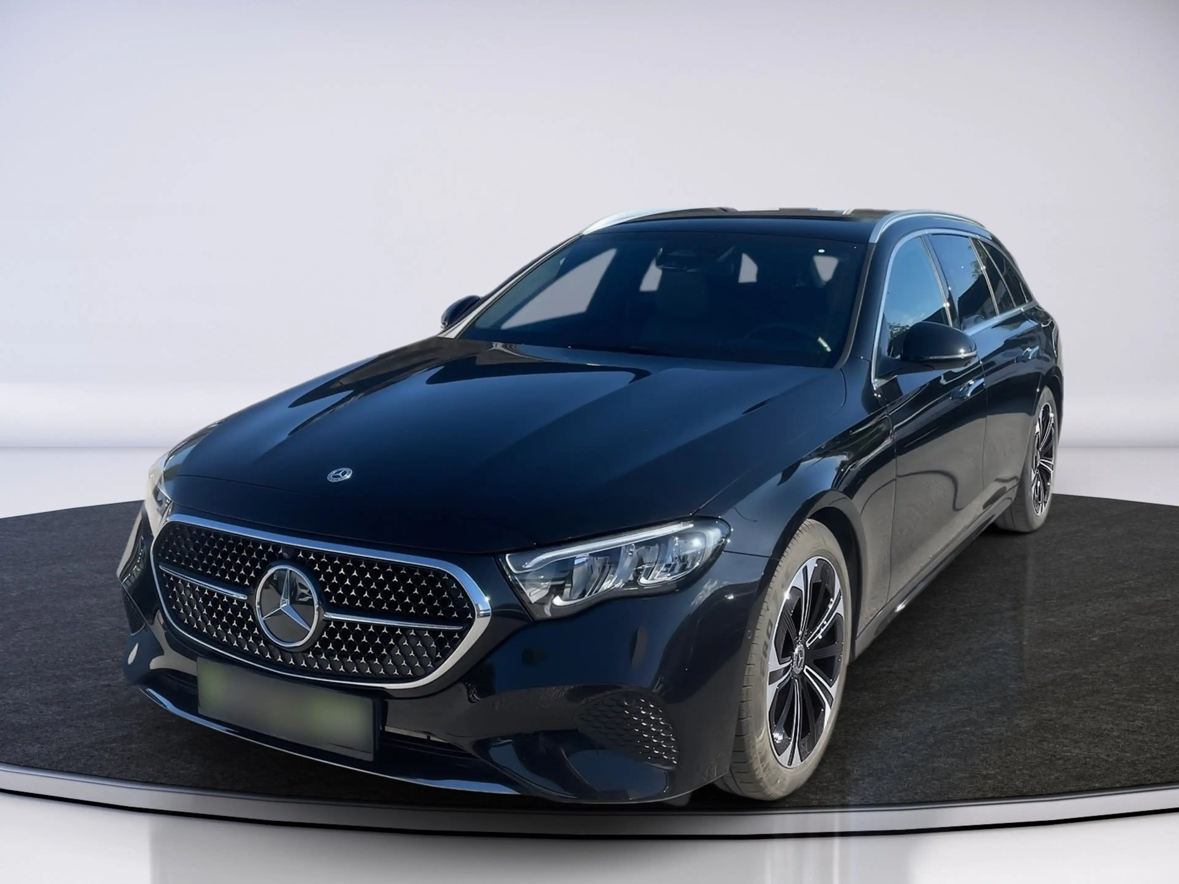 Mercedes-Benz E 300 e T 360 AHK AUT Kam. KlimaA LED LM Navi — photo 3