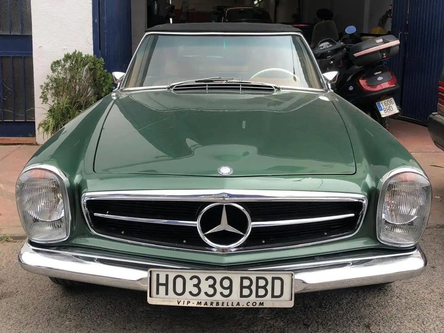 Mercedes-Benz SL 250 W113 Grün - 1