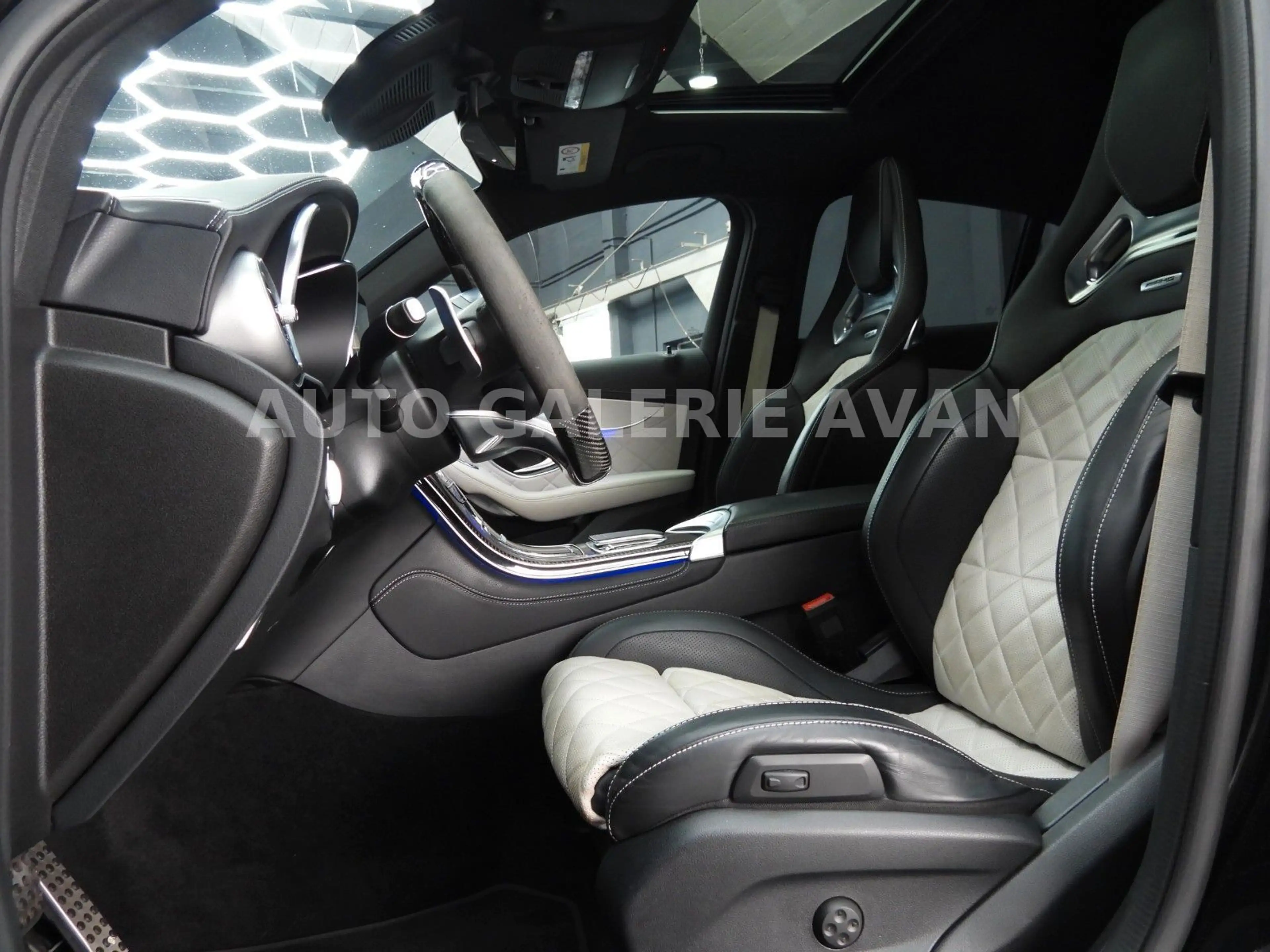 Mercedes-Benz GLC 63 AMG GLC 63 S AMG COUPE 4M PERFORMANCE/CARBON/AERO — photo 12