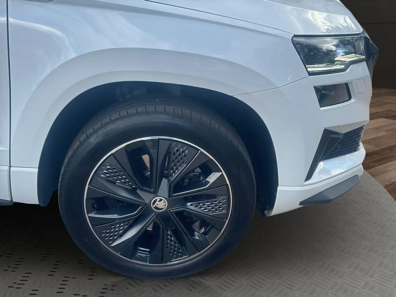 Skoda Karoq Sportline 1.5 TSI DSG RFK LED MATRIX, миниатюра 22