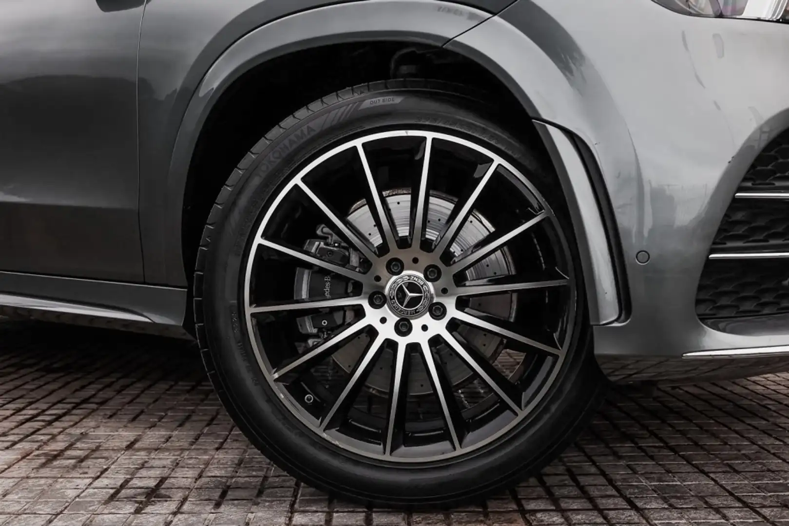 Mercedes-Benz GLE 300 300d 4Matic Aut. Plateado - 2