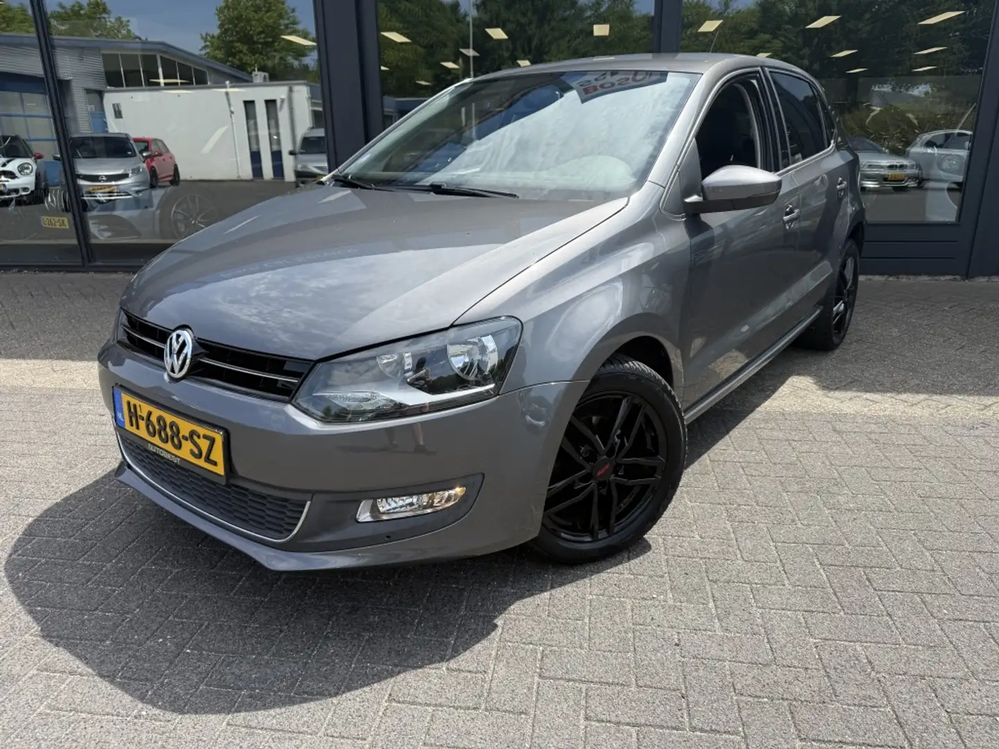 Volkswagen Polo 1.2 TSI Highline Grijs - 1