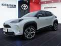 Toyota Yaris Cross 1,5 l 4x2 Hybrid  Style + Safety + Tec Weiß - thumbnail 2