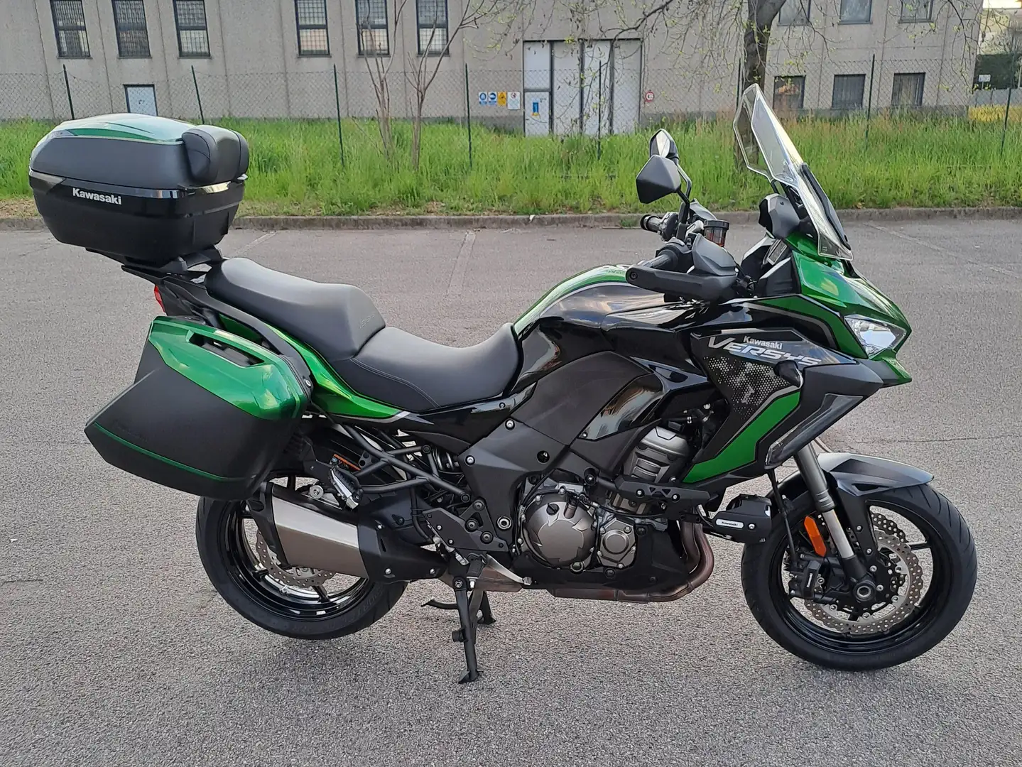 Kawasaki Versys 1000 SE GRAND TOURER Verde - 1