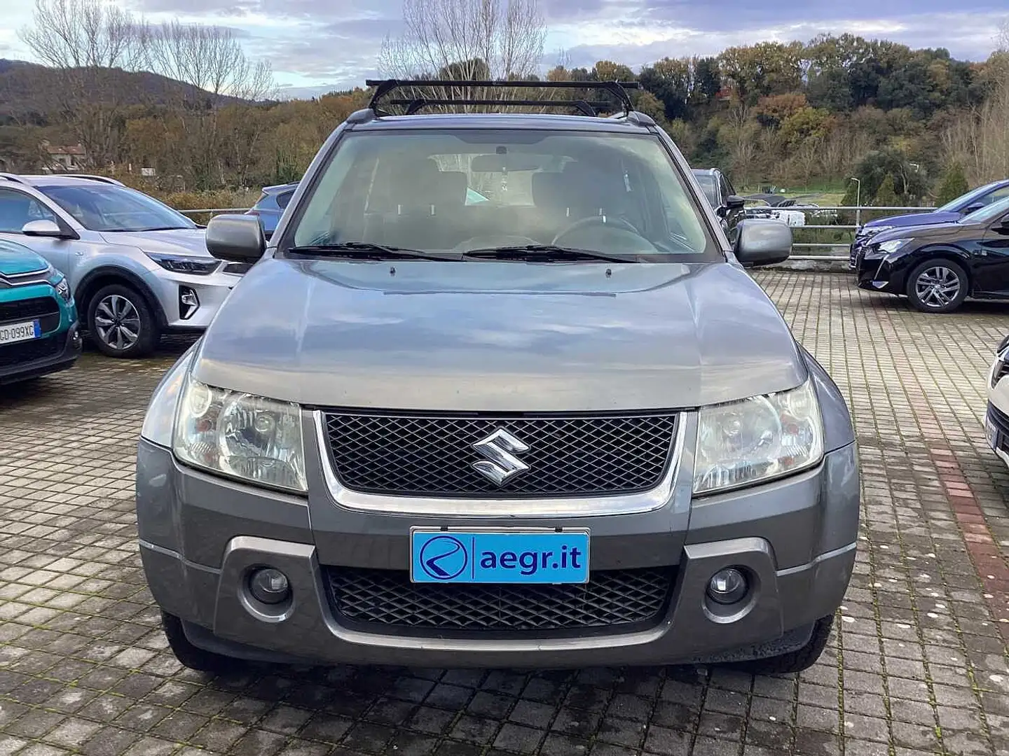 Suzuki Grand Vitara 1.6i 16V cat 3 porte Grigio - 2