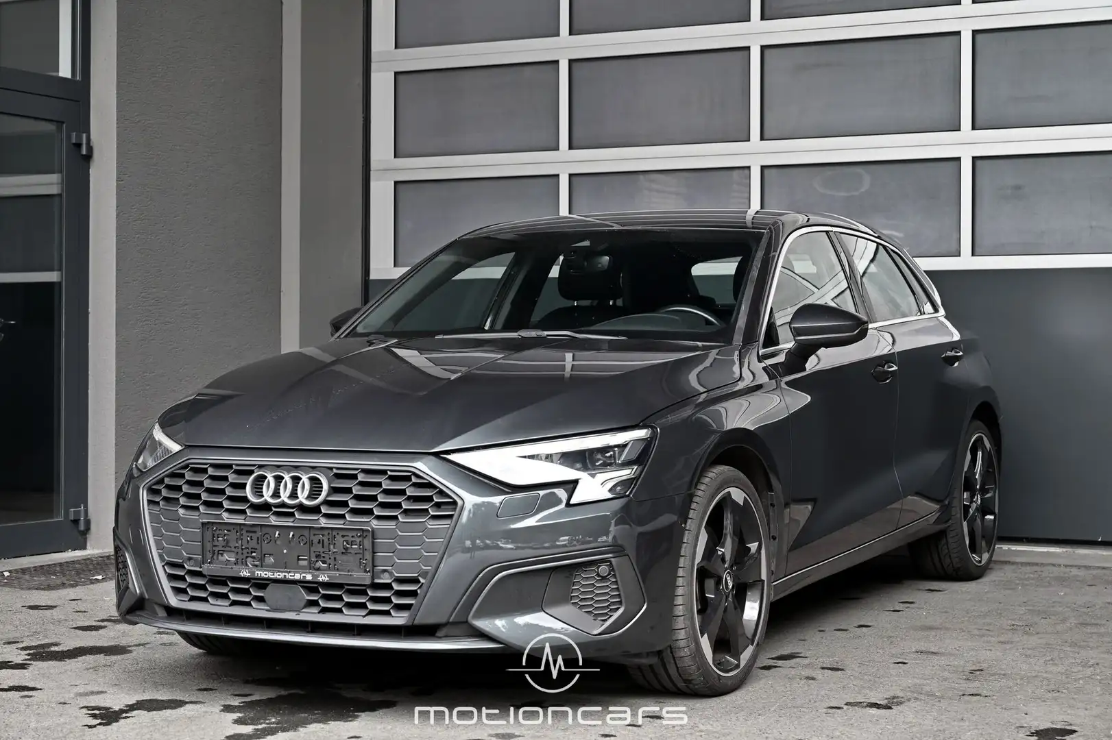 Audi A3 30 2.0 TDI Business Line Pickerl NEU Grau - 1