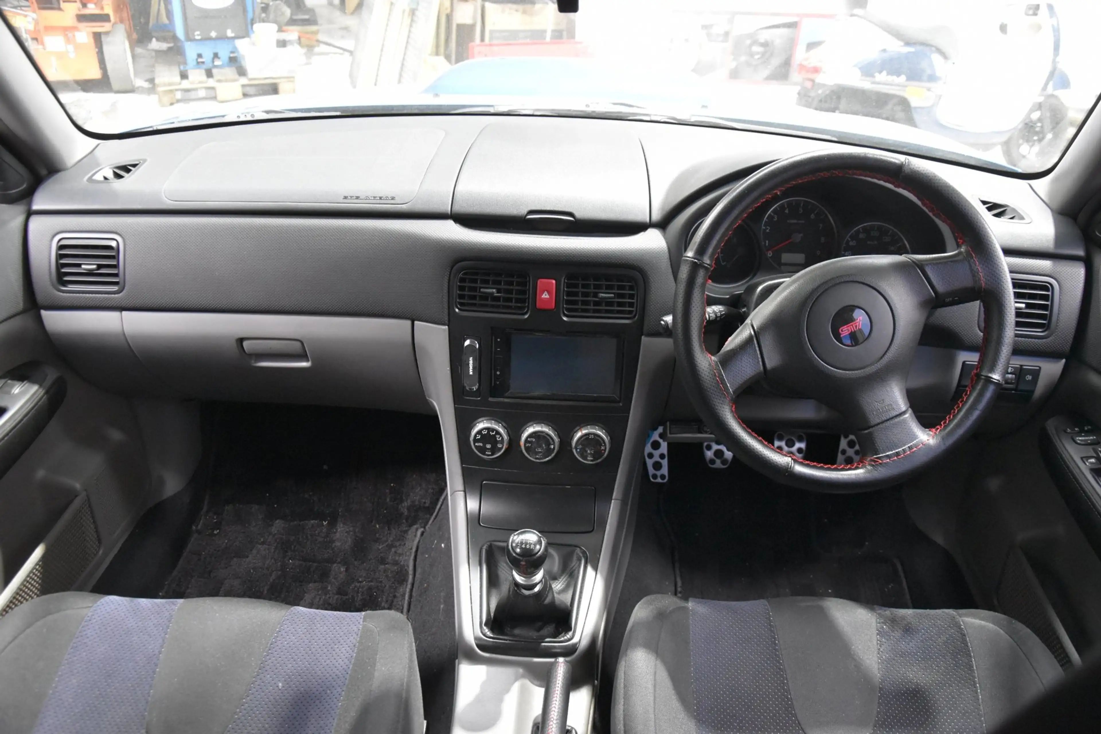 Subaru Forester STI — photo 5