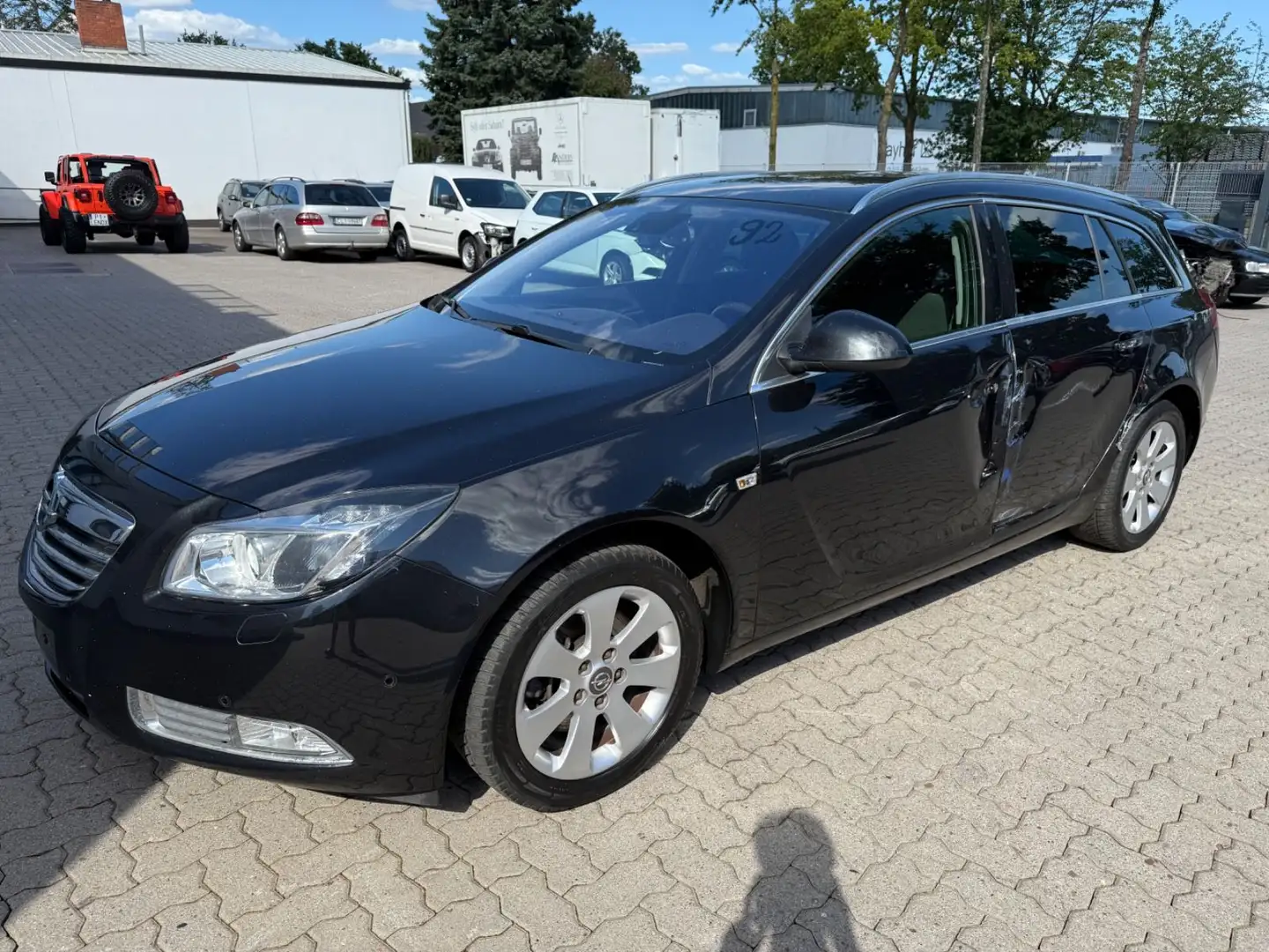 Opel Insignia A Sports Tourer Innovation Noir - 2