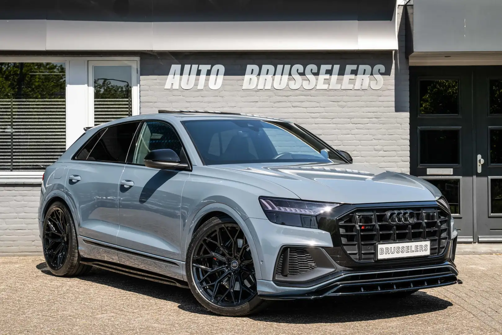 Audi SQ8 4.0 TFSI quattro Kemora gray Audi Exclusive!! - 1