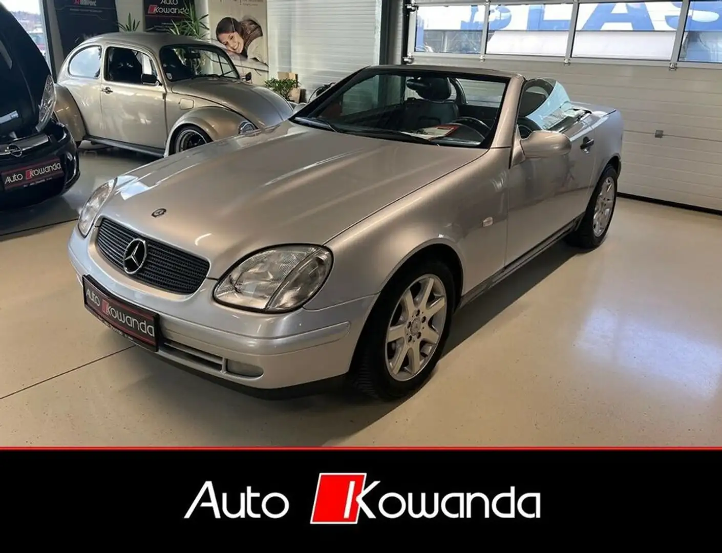 Mercedes-Benz SLK 200 Cabrio -NUR. 33.000 Km!!!! Silber - 2