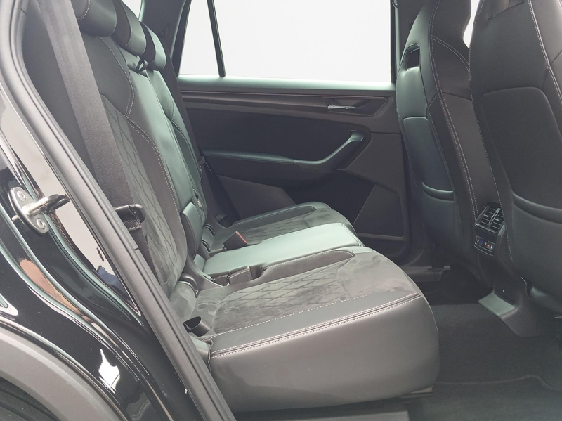 Skoda Kodiaq Sportline 4x4 2.0 TDI DSG AHK ACC Klima — photo 8