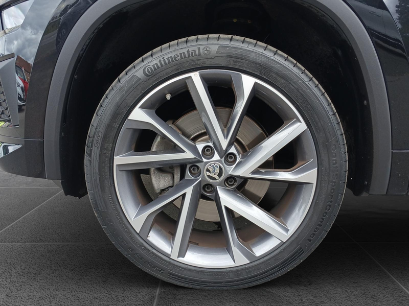 Skoda Kodiaq Sportline 4x4 2.0 TDI DSG AHK ACC Klima — photo 15