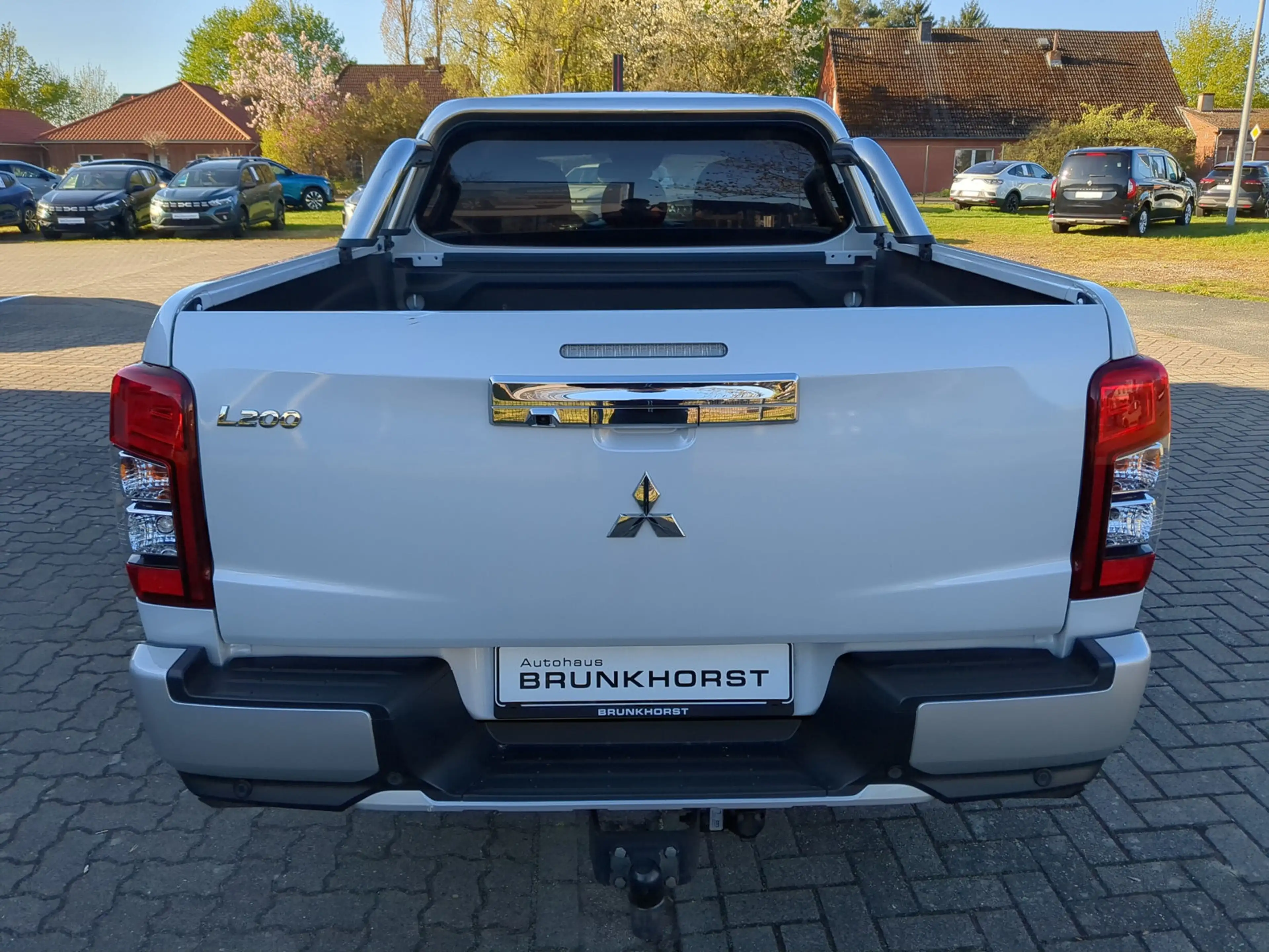 Mitsubishi L200 4x4 2,2 DI-D AT Spirit DoKa AHK GJR — photo 15