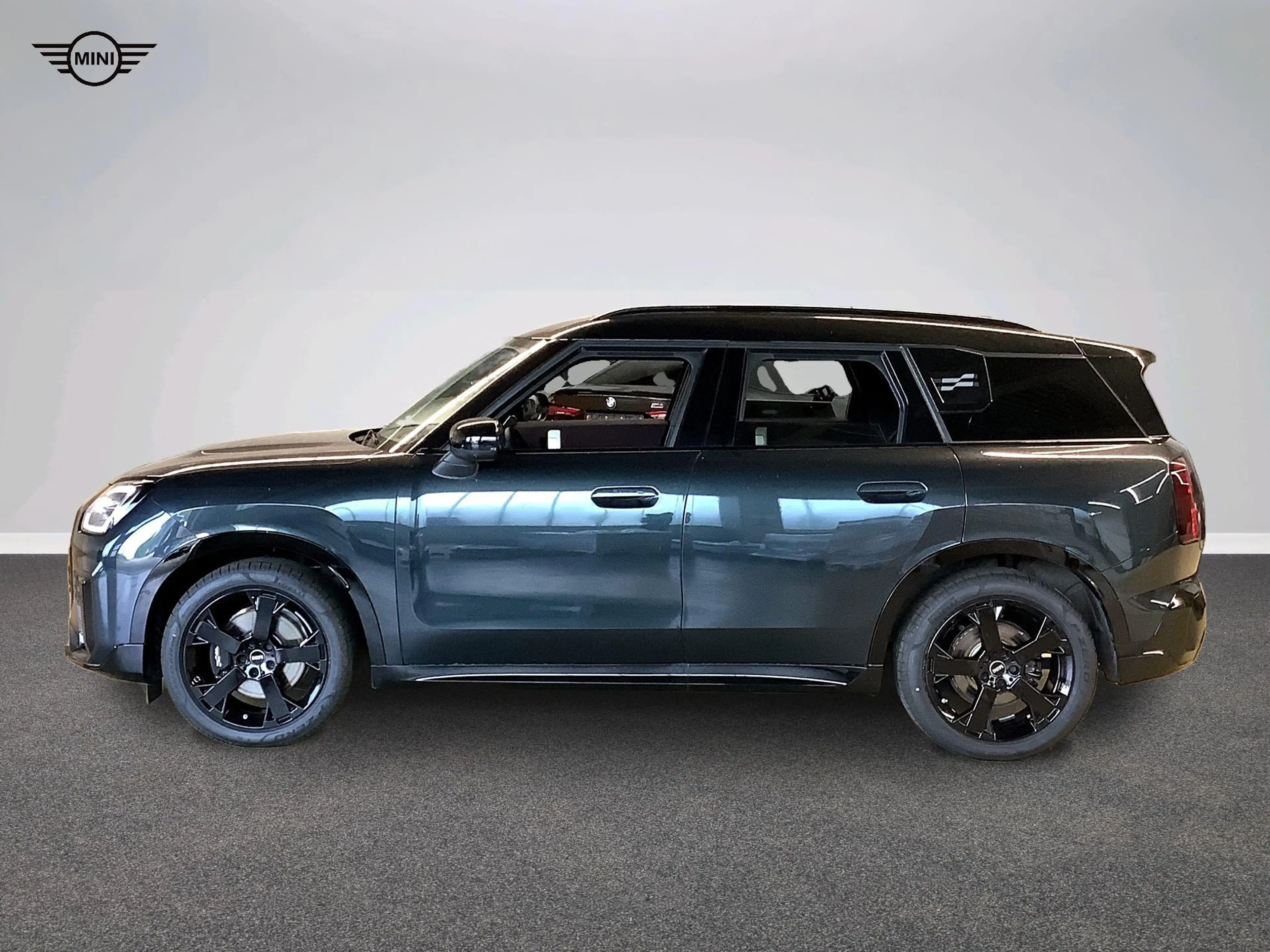 MINI Countryman C John Cooper Works Trim — photo 3