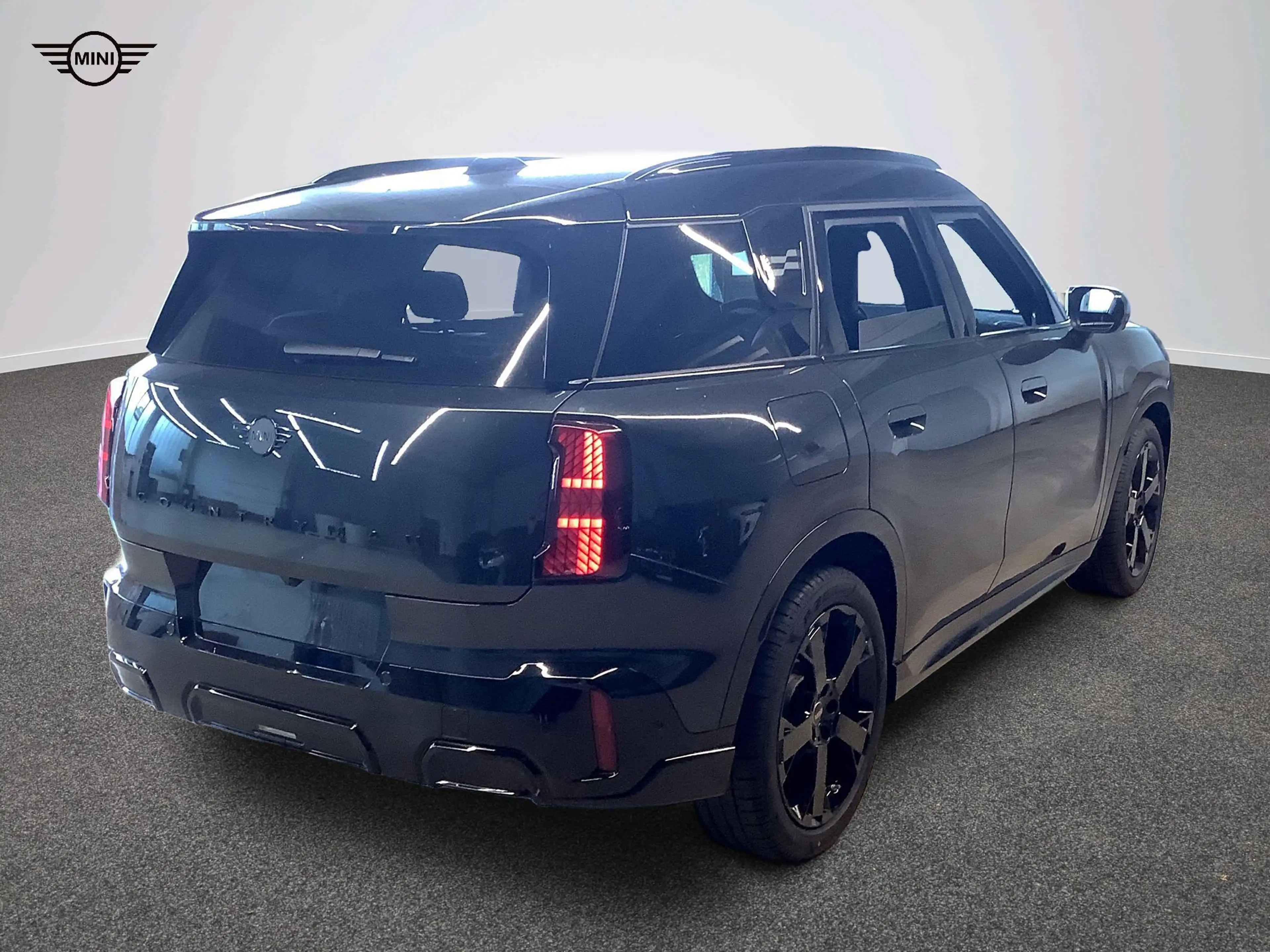 MINI Countryman C John Cooper Works Trim — photo 4