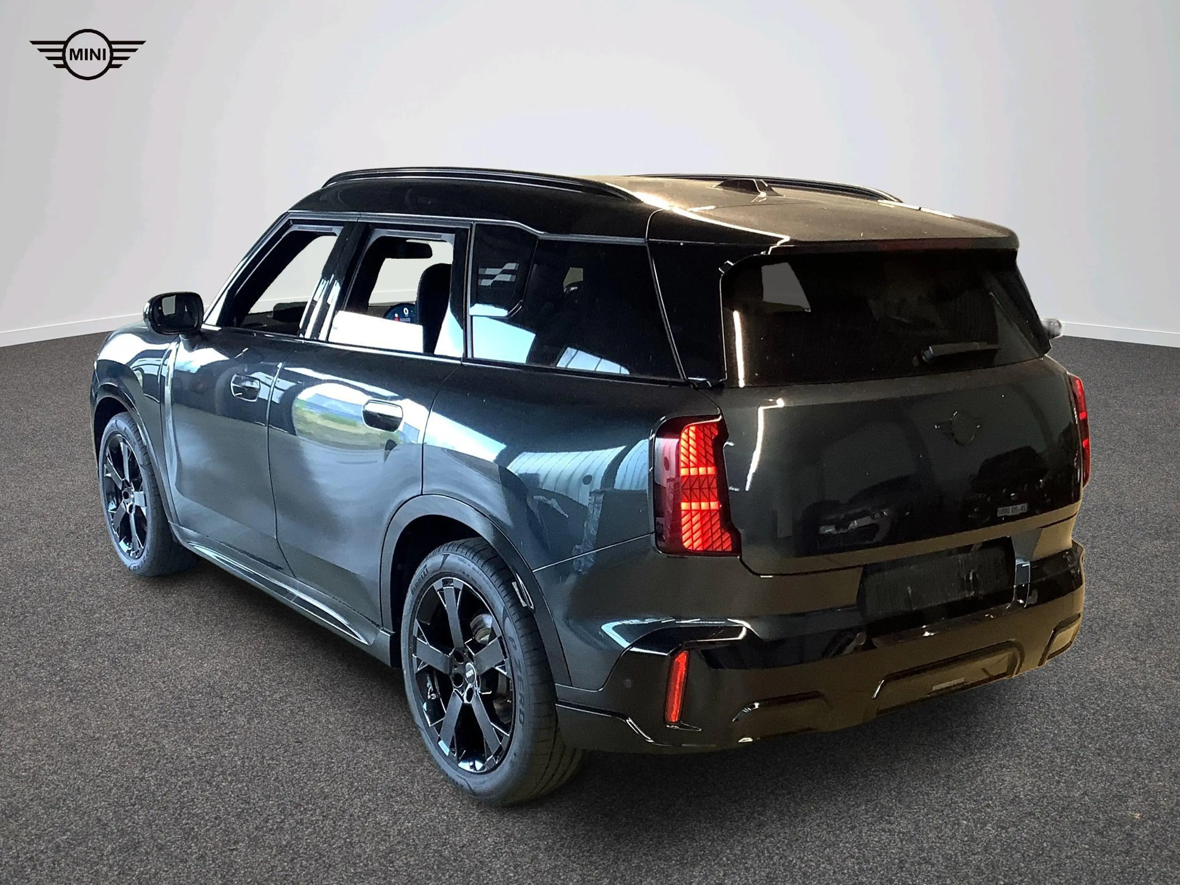 MINI Countryman C John Cooper Works Trim — photo 6