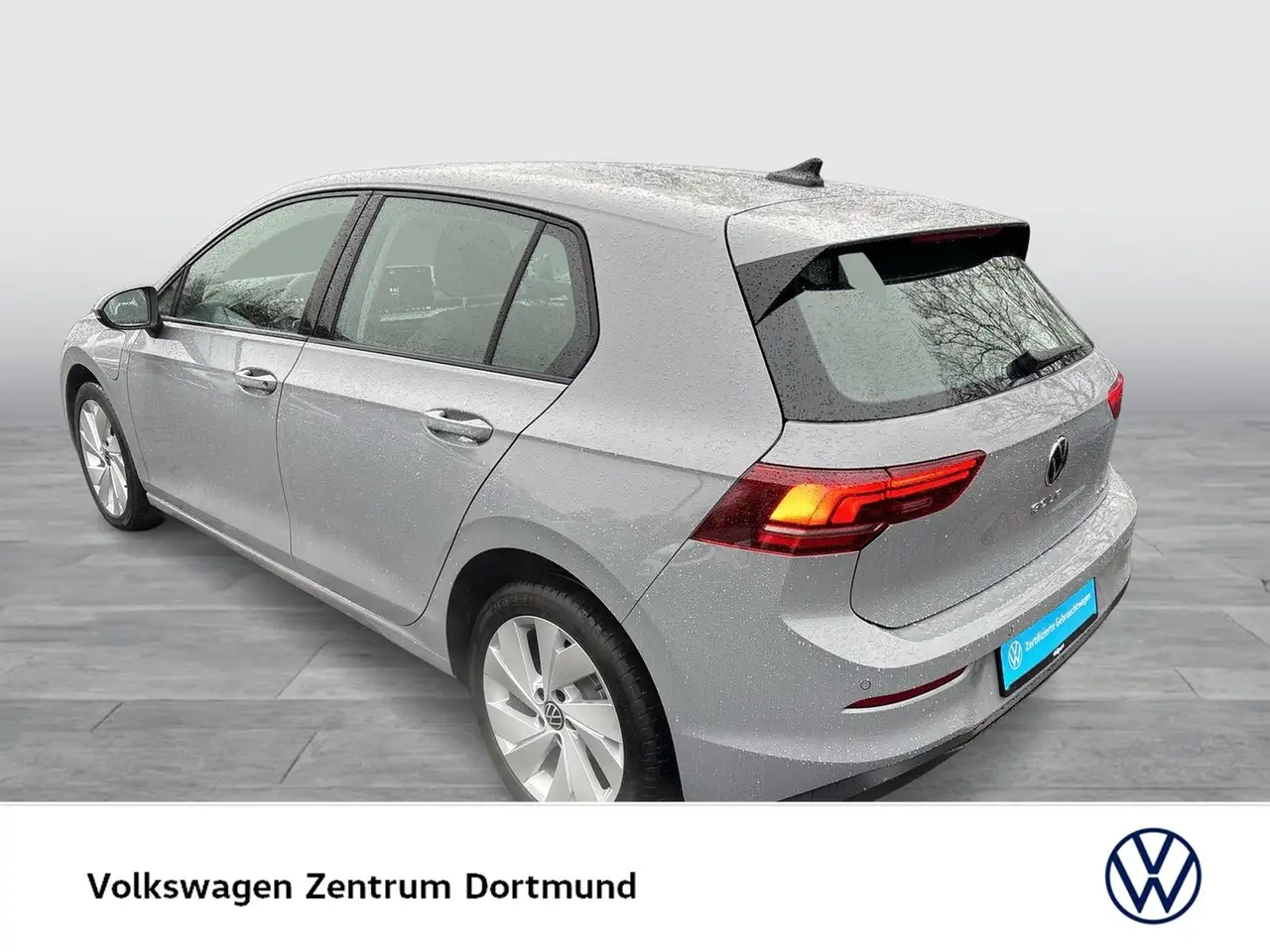 Volkswagen Golf VIII 1.5 HYBRID LIFE FACELIFT ACC CARPLAY 4