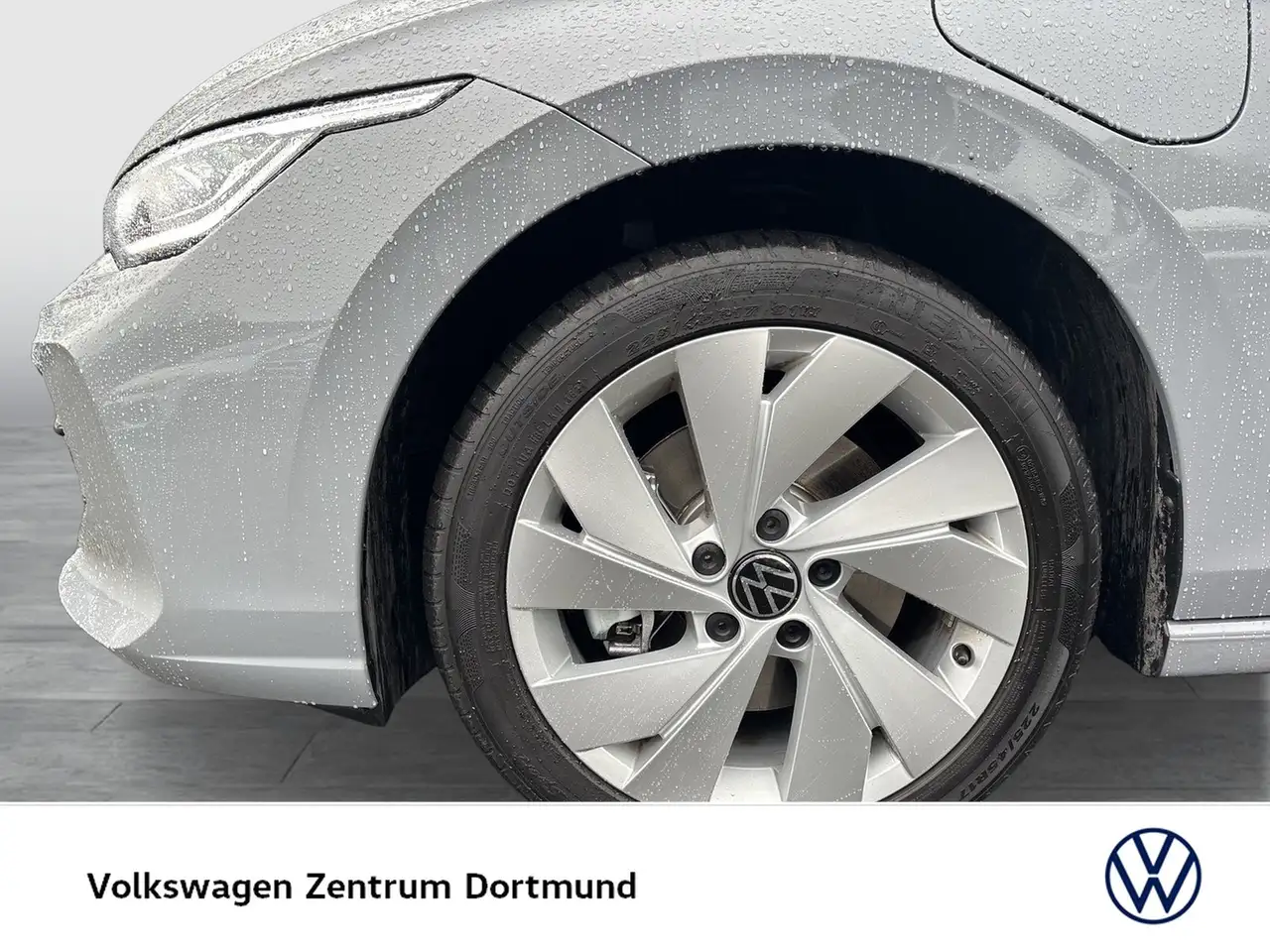 Volkswagen Golf VIII 1.5 HYBRID LIFE FACELIFT ACC CARPLAY 7