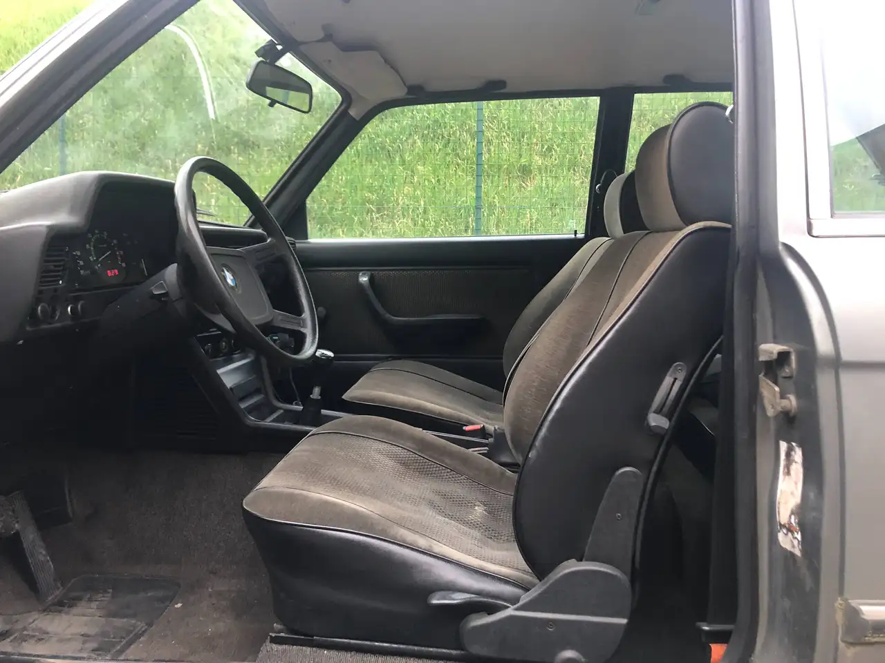 BMW 320 2p, foto 3