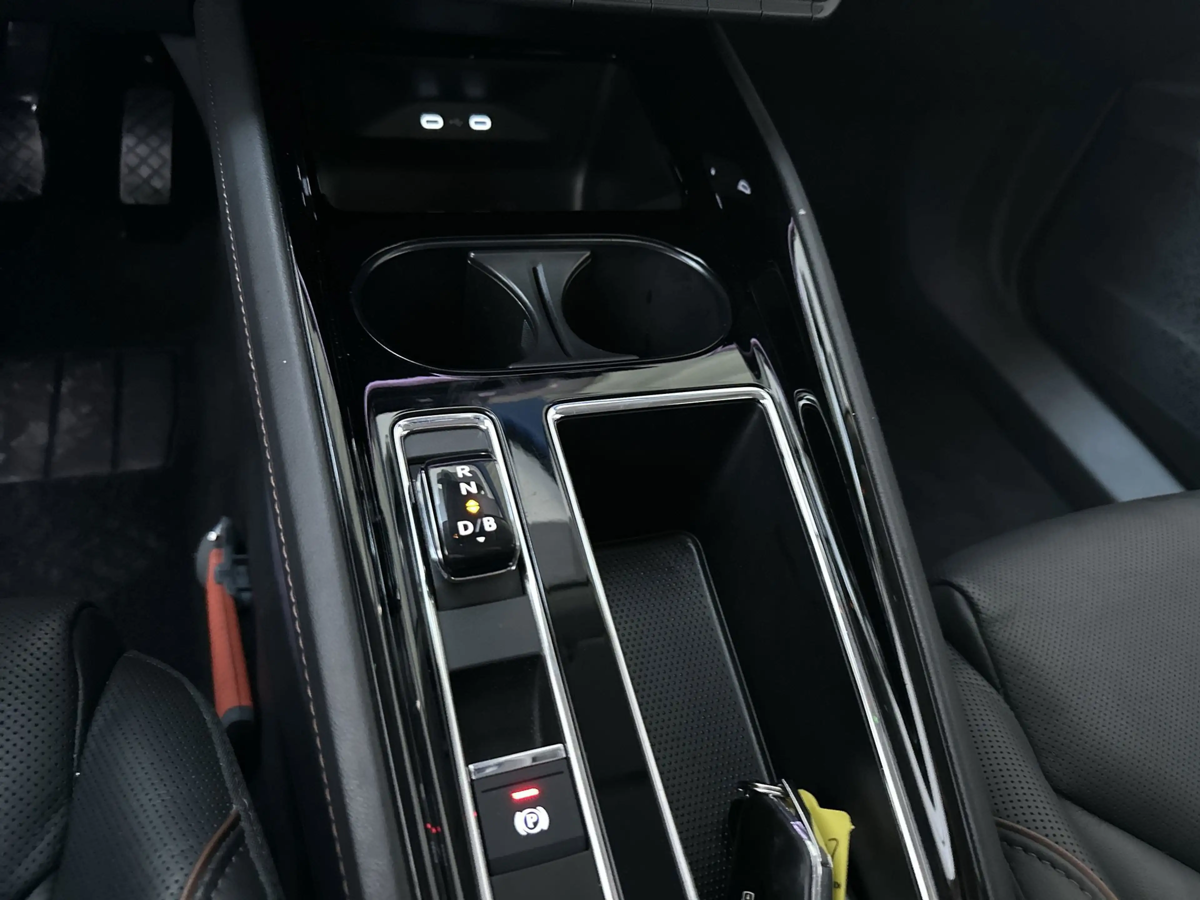 Skoda Enyaq iV 80 SoH 90,39% Leder Camera Adaptive Cruise Sfee — photo 22
