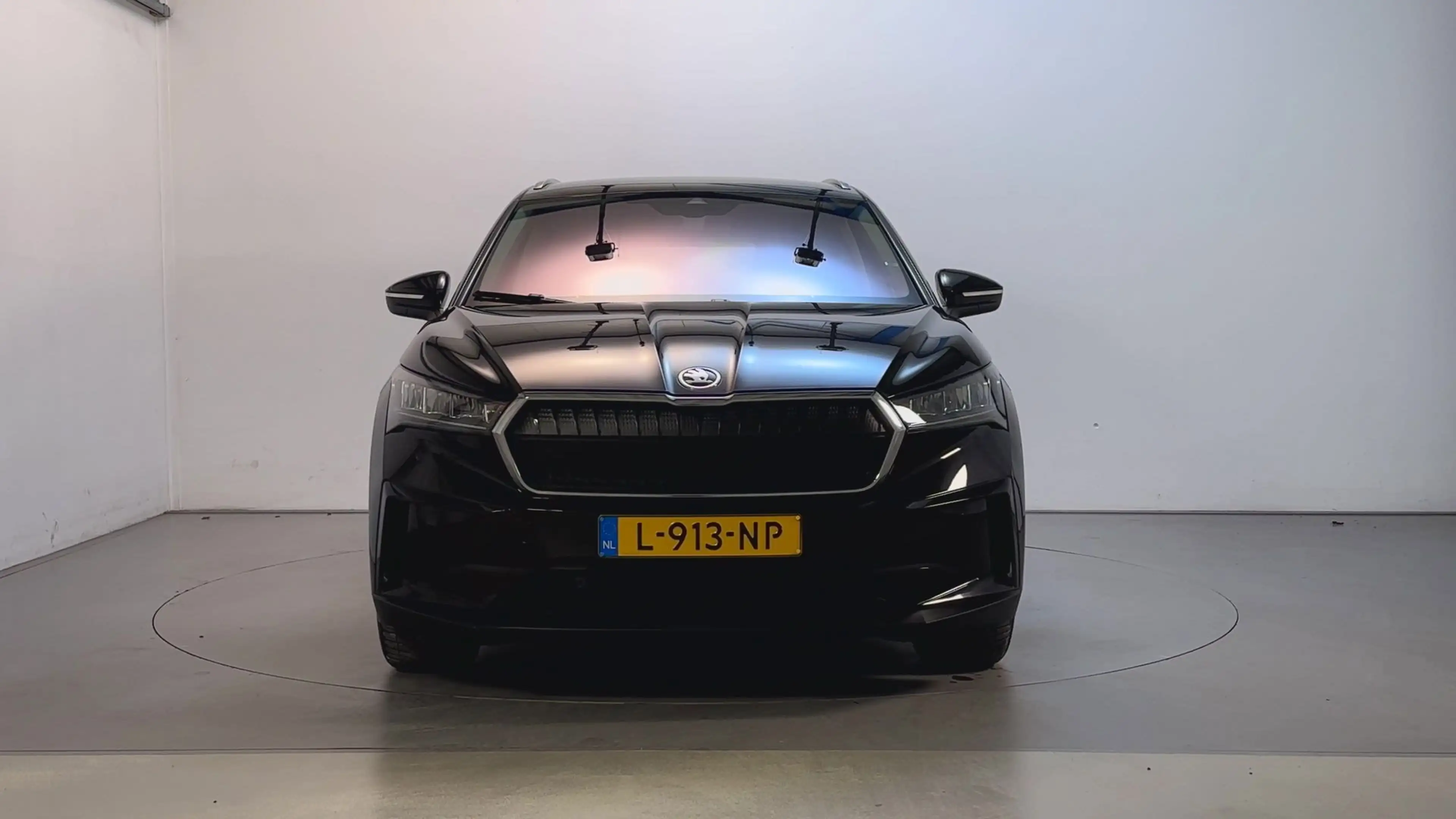 Skoda Enyaq iV 80 SoH 90,39% Leder Camera Adaptive Cruise Sfee — photo 12