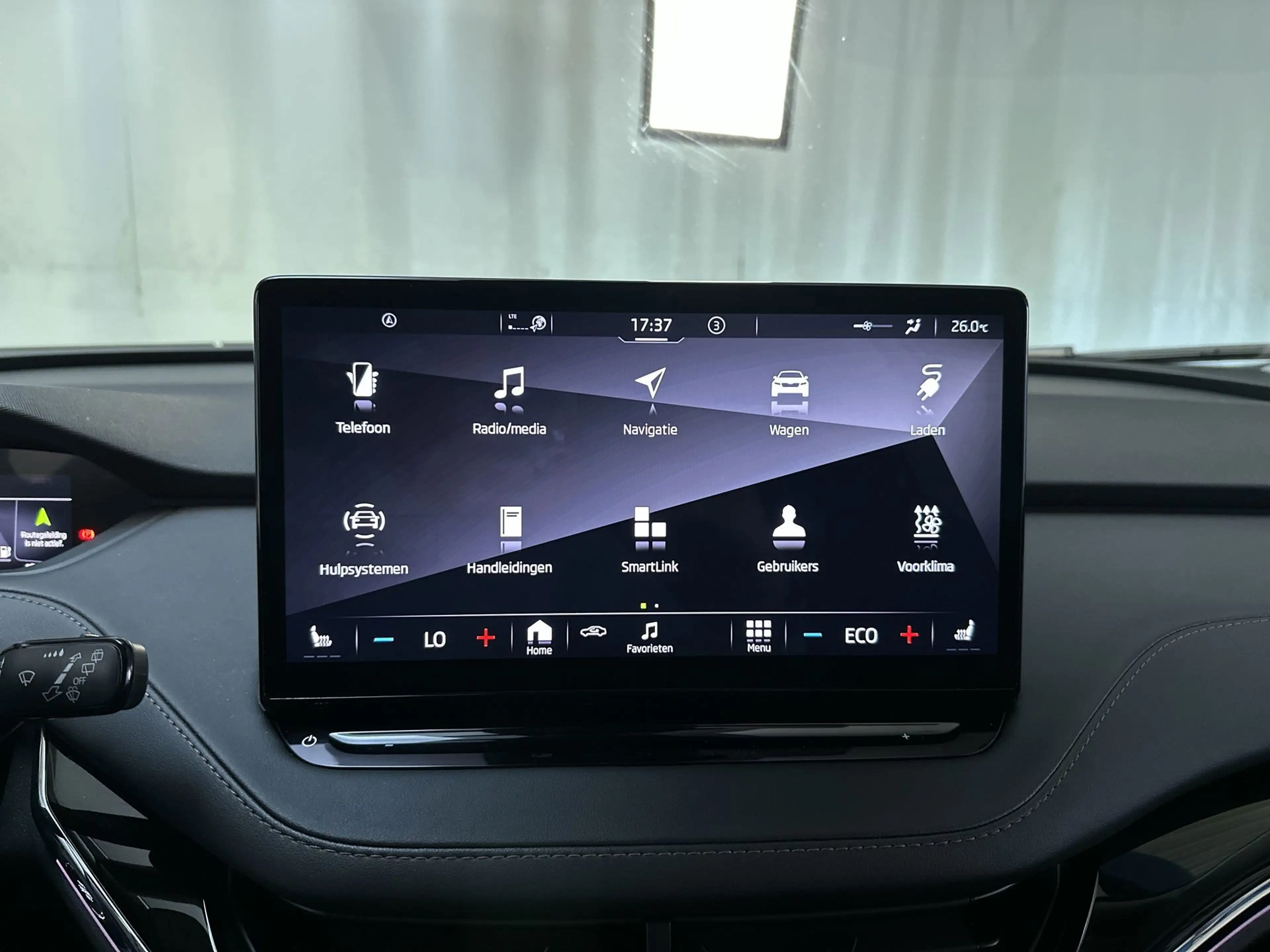 Skoda Enyaq iV 80 SoH 90,39% Leder Camera Adaptive Cruise Sfee — photo 10