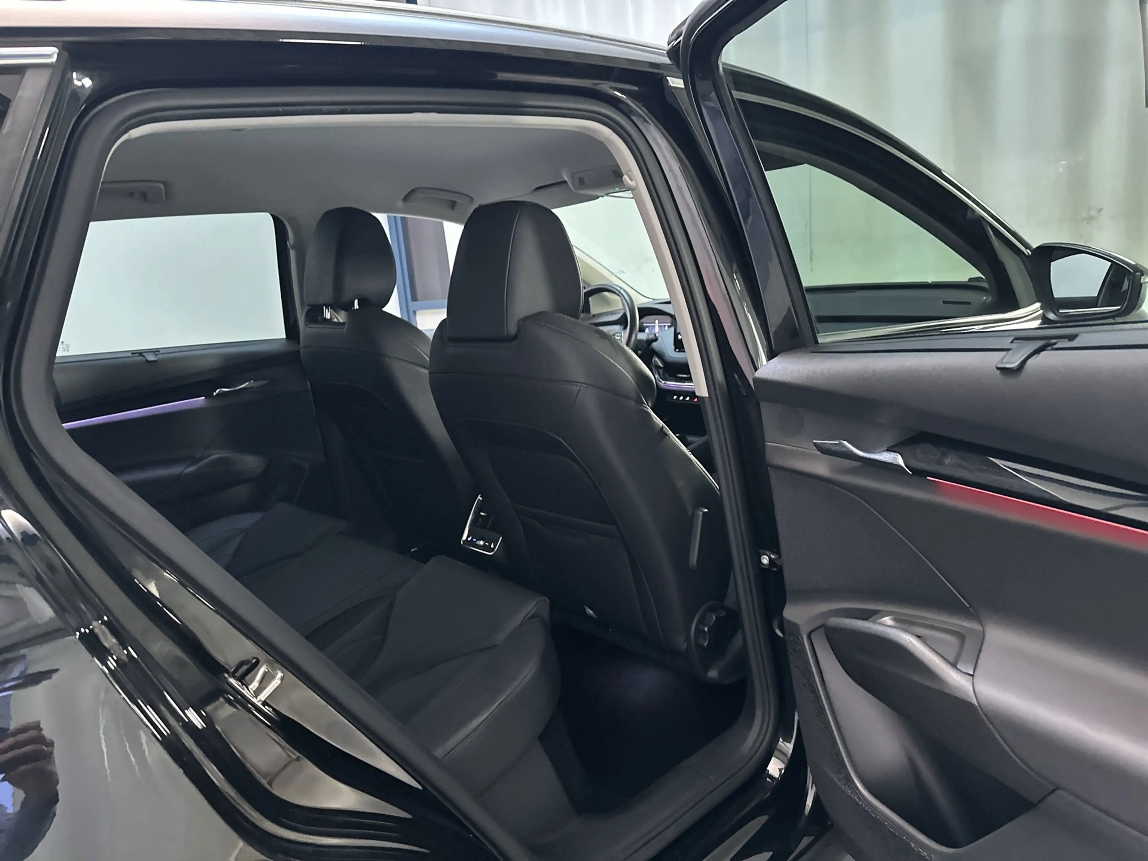 Skoda Enyaq iV 80 SoH 90,39% Leder Camera Adaptive Cruise Sfee — photo 15