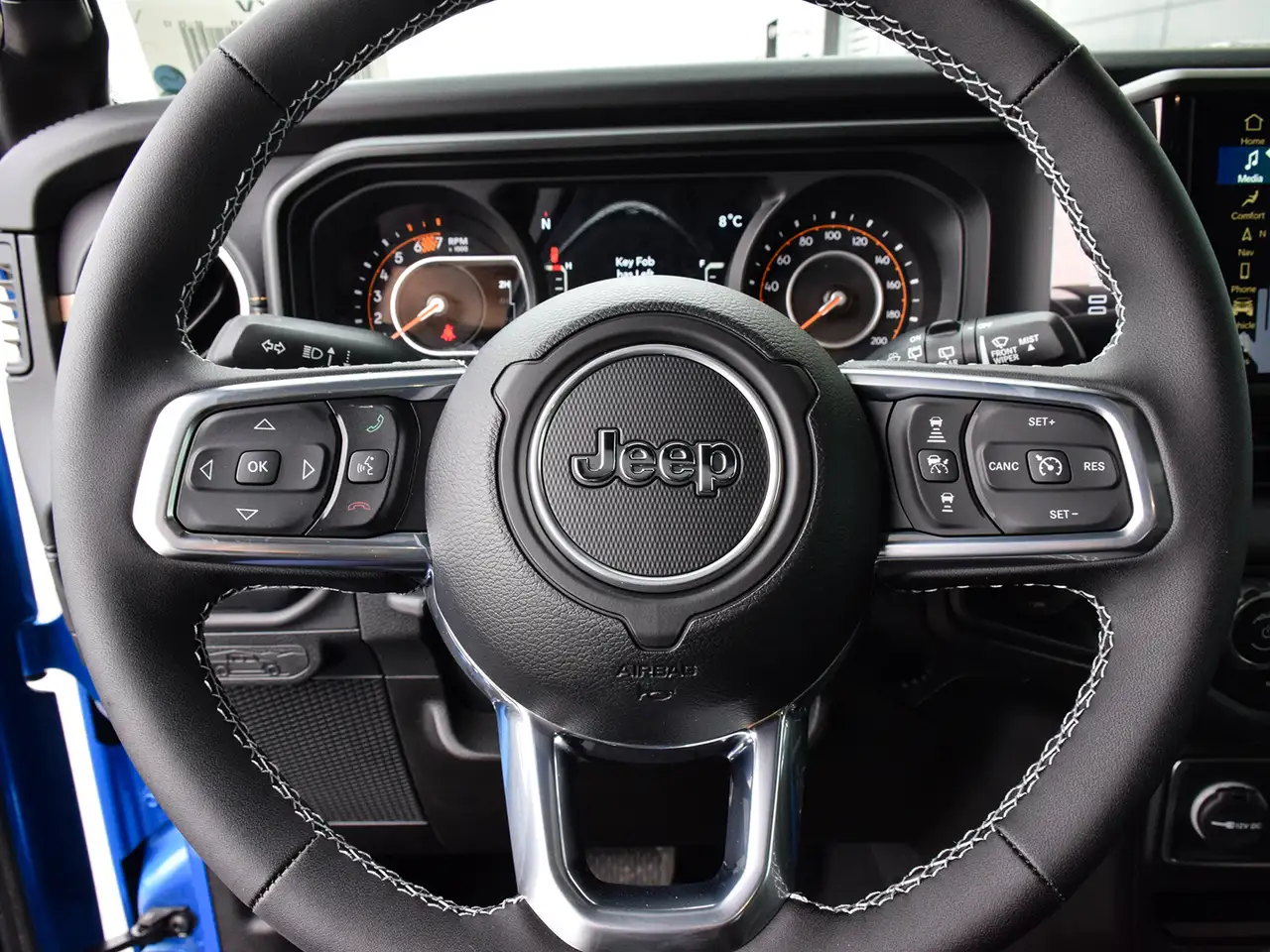 Jeep Wrangler снимка Jeep Wrangler