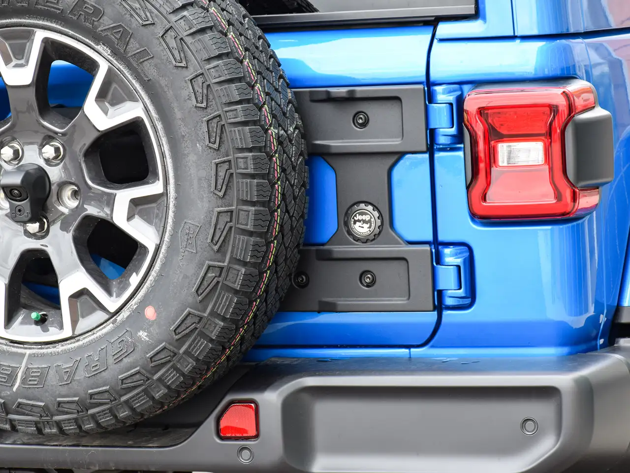 Jeep Wrangler снимка Jeep Wrangler