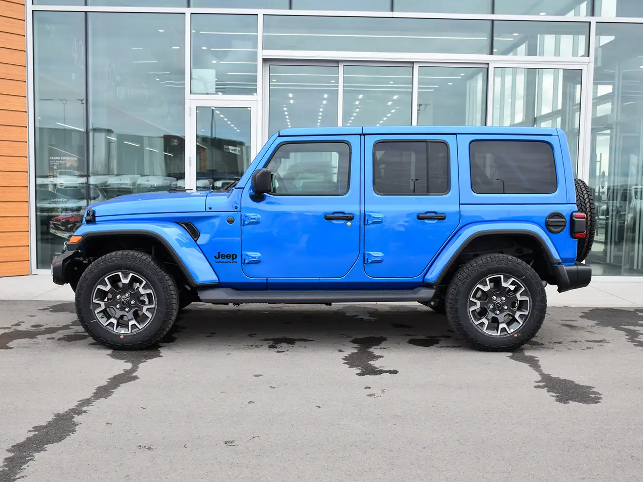 Jeep Wrangler снимка Jeep Wrangler