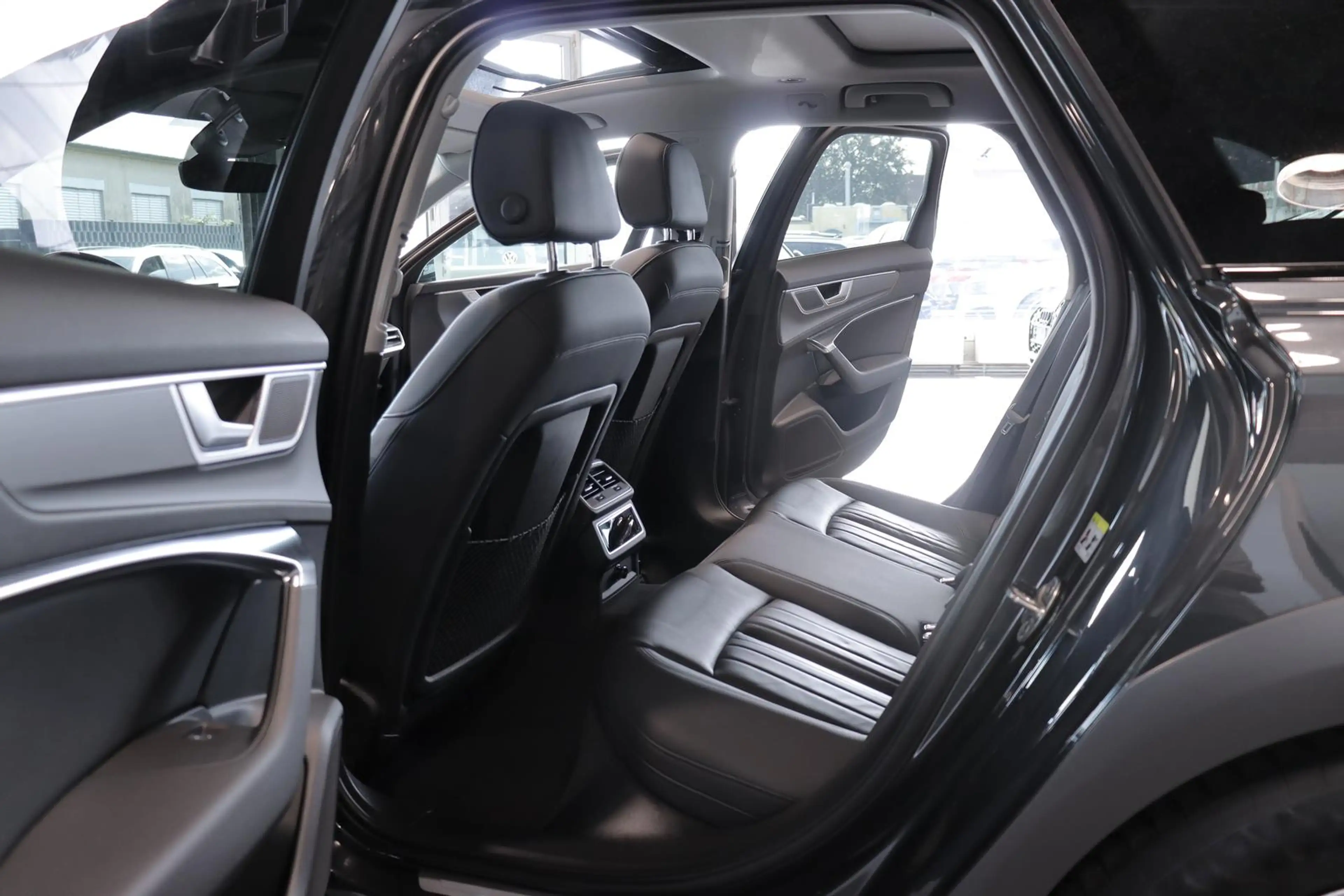 Audi A6 allroad 2.0 TDI S tronic *MATRIX*PANO*AHK*ACC — photo 14