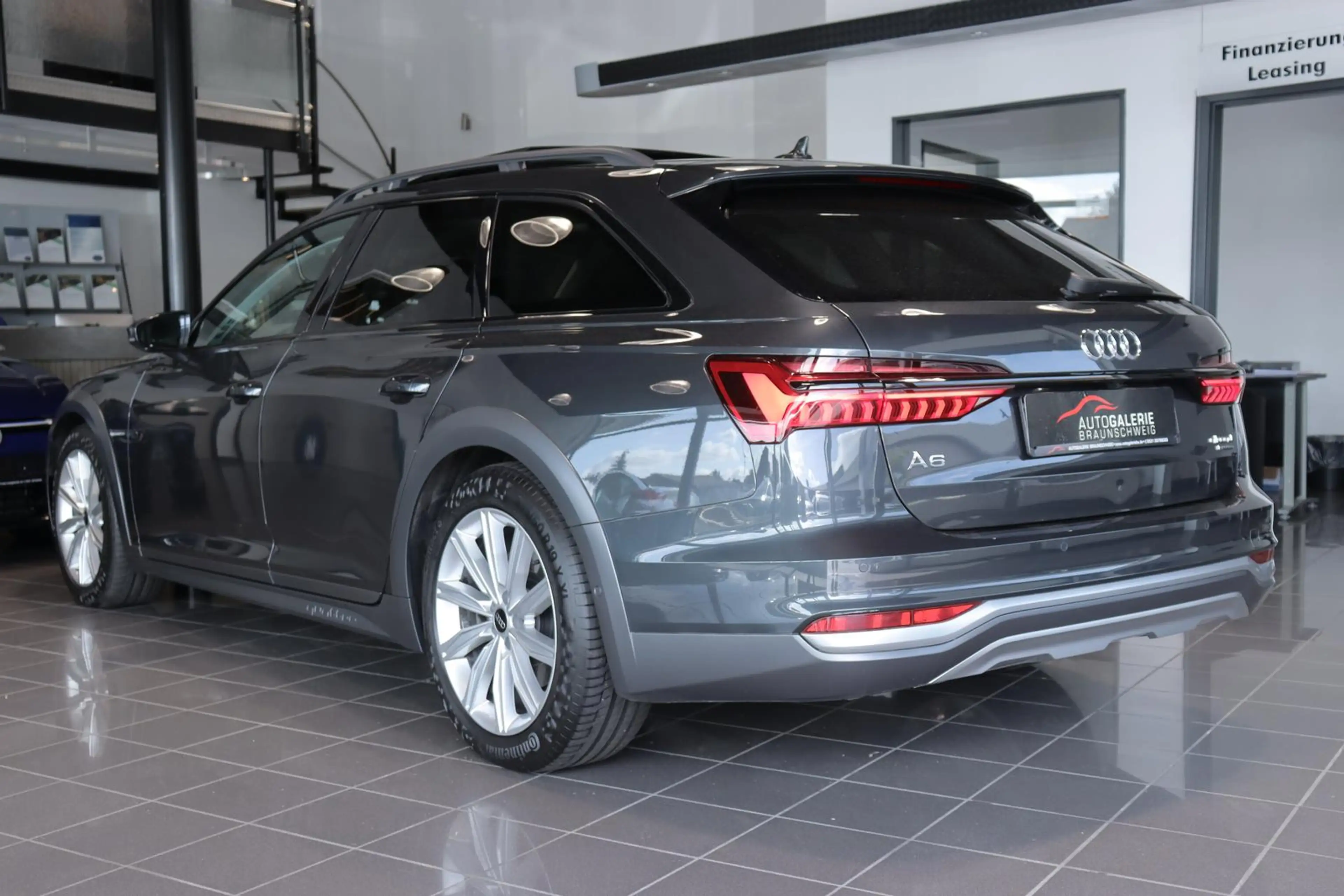 Audi A6 allroad 2.0 TDI S tronic *MATRIX*PANO*AHK*ACC — photo 3