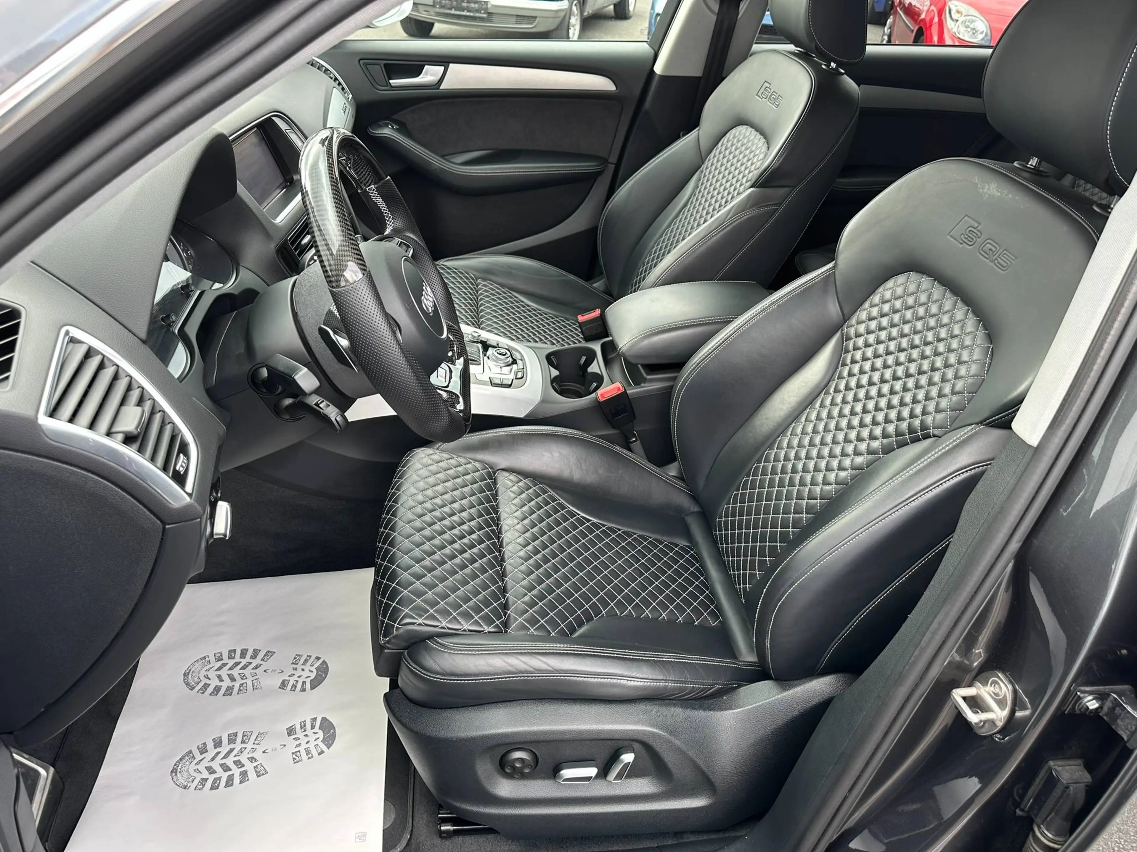 Audi SQ5 3.0 TDI competition quattro S Line — photo 9