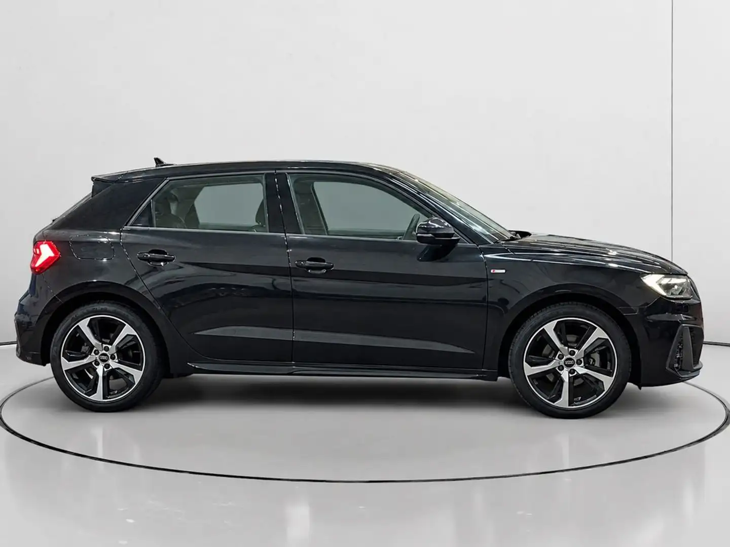 Audi A1 Sportback 30 TFSI Adrenalin Negro - 2