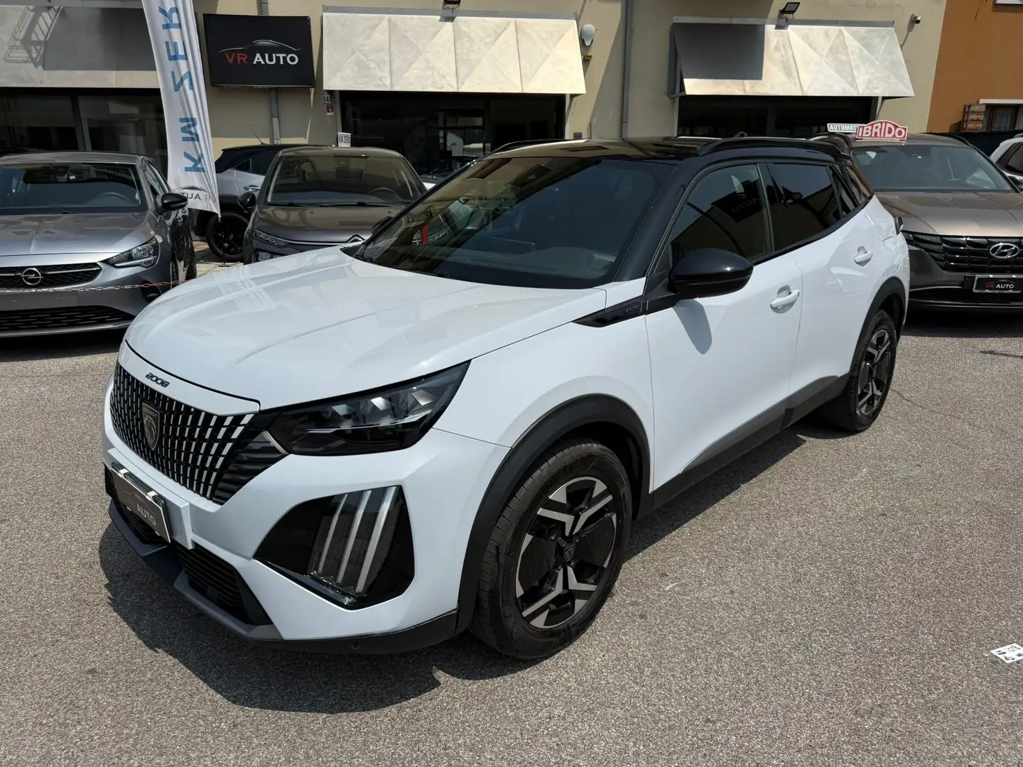 Peugeot 2008 AUTOM. GT Puretech 130 EAT8 S&S PROMO FIN Blanco - 1